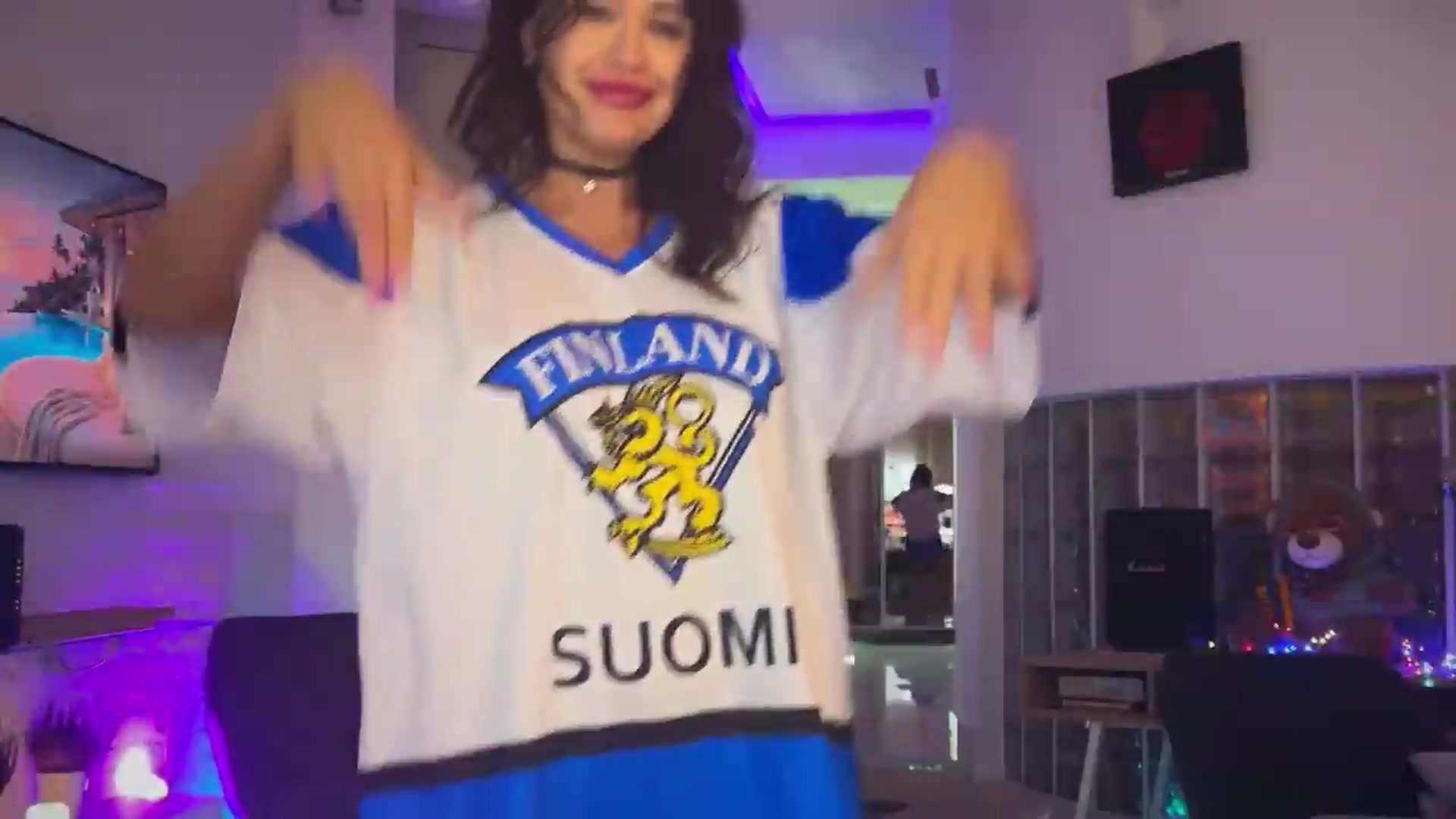 Gallery image thumbnail from AlexiAngel's myfreecams stream on, 09/12/2026, 18:47 image 19 of 20