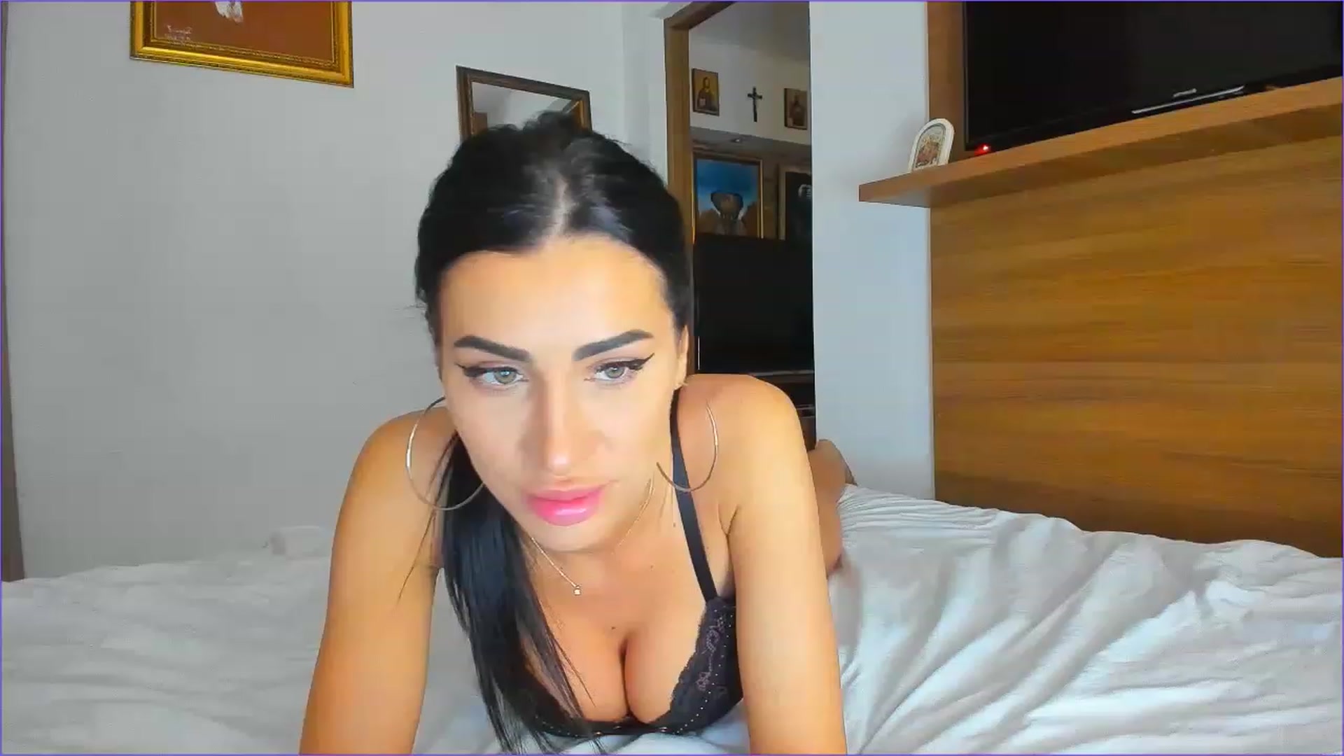 Gallery image thumbnail from AlexiaStephan's myfreecams stream on, 04/05/2023, 12:02 image 3 of 20