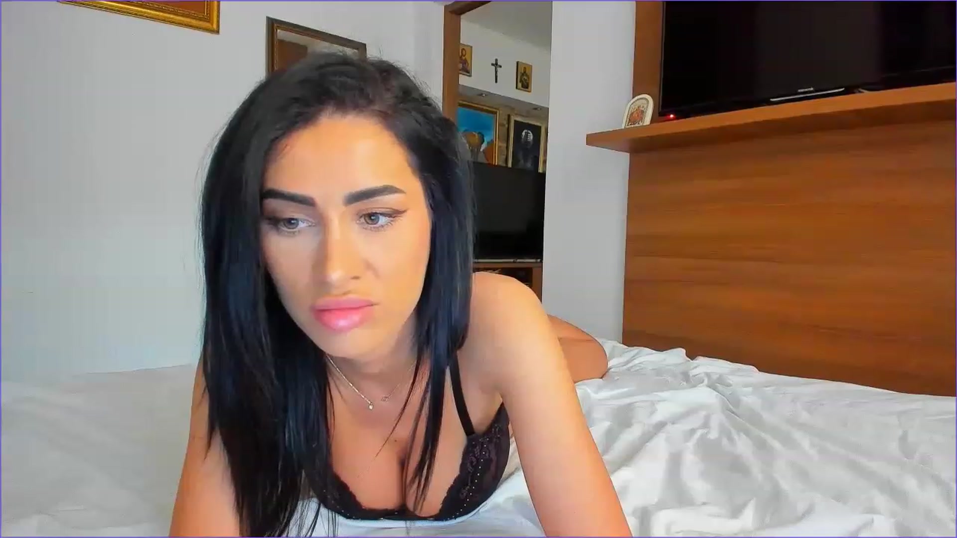 Gallery image thumbnail from AlexiaStephan's myfreecams stream on, 05/05/2023, 12:52 image 15 of 20