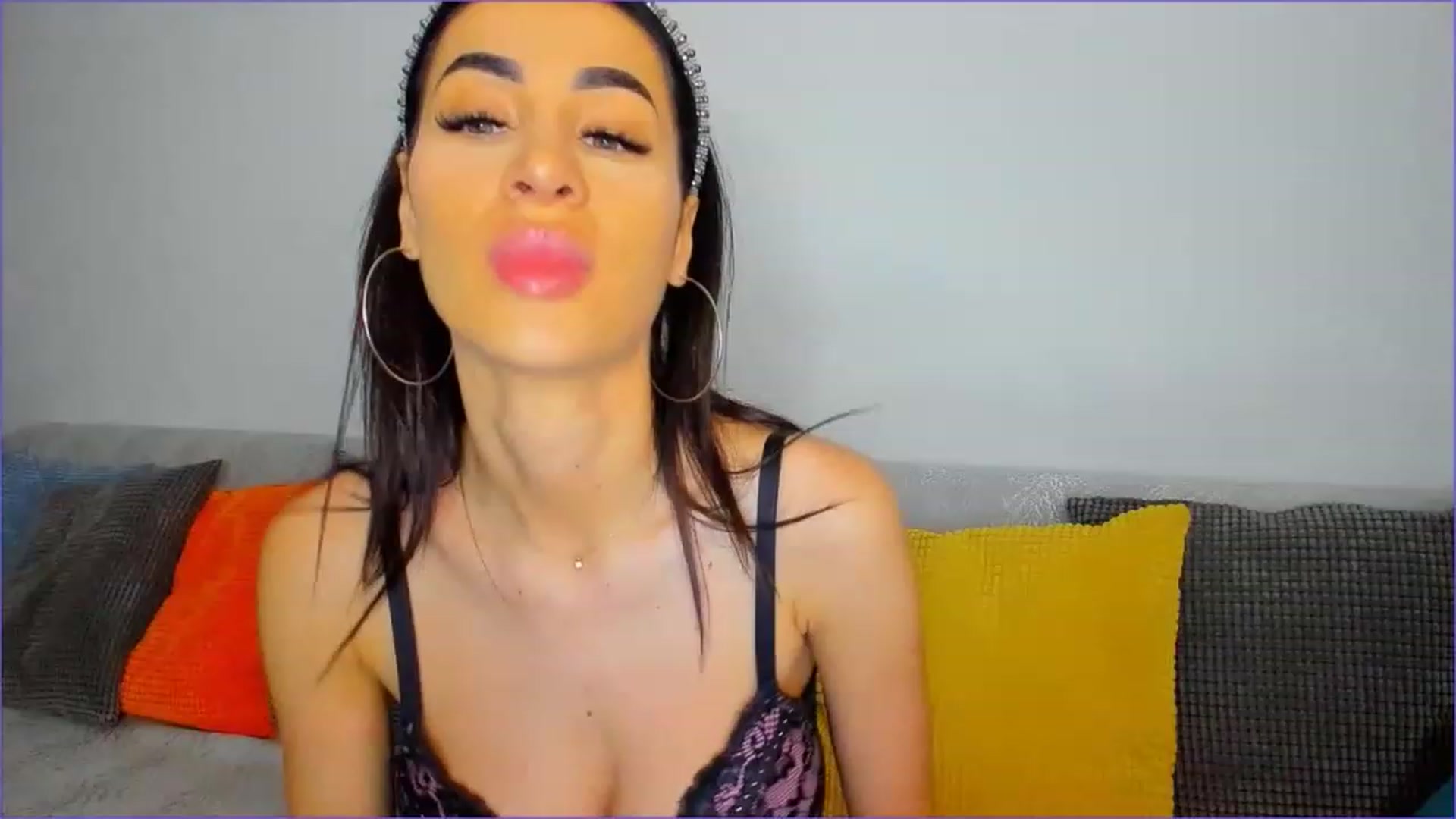 Gallery image thumbnail from AlexiaStephan's myfreecams stream on, 05/25/2023, 11:33 image 9 of 20