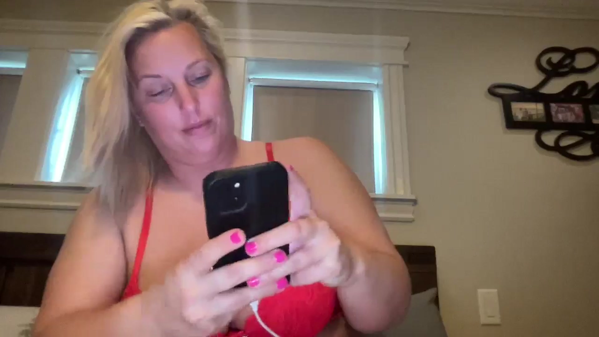 Gallery image thumbnail from AlexiaTripp's myfreecams stream on, 03/16/2025, 16:25 image 20 of 20