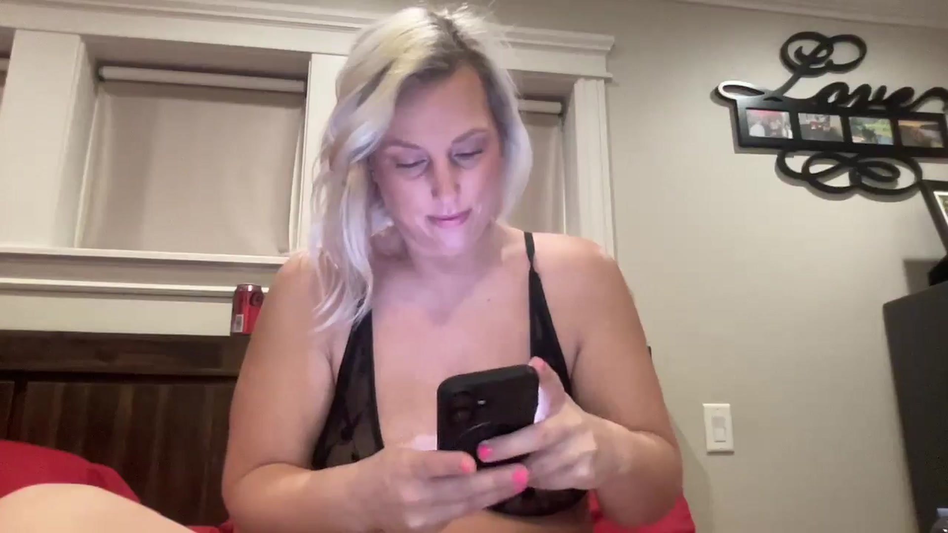 Gallery image thumbnail from AlexiaTripp's myfreecams stream on, 03/29/2026, 13:55 image 2 of 20