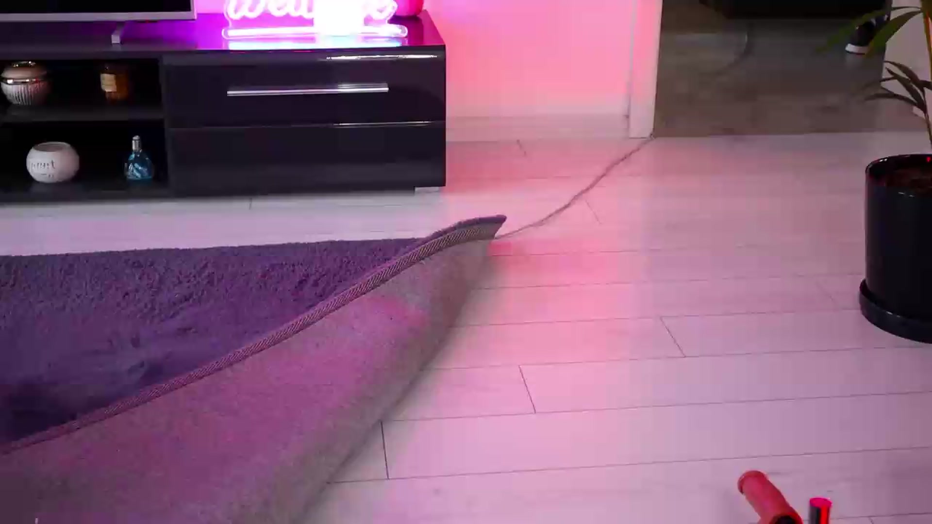 Gallery image thumbnail from AlexiaZya's myfreecams stream on, 06/05/2026, 13:35 image 1 of 20