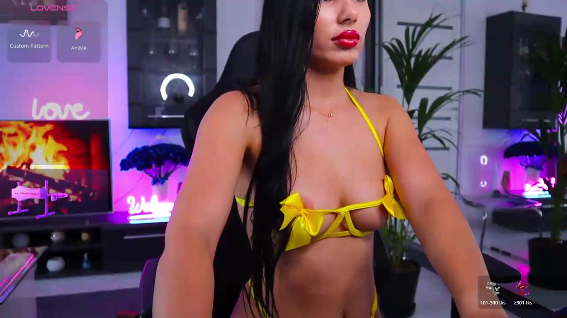 Gallery image thumbnail from AlexiaZya's myfreecams stream on, 06/08/2026, 09:46 image 11 of 20