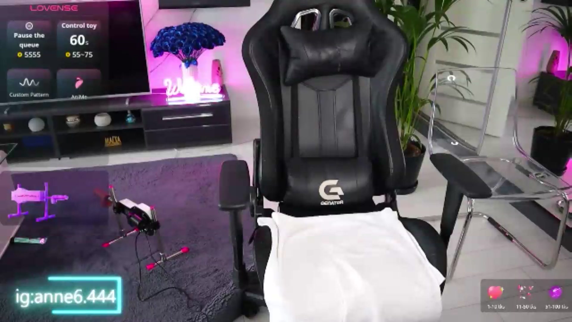 Gallery image thumbnail from AlexiaZya's myfreecams stream on, 07/07/2026, 11:34 image 19 of 20