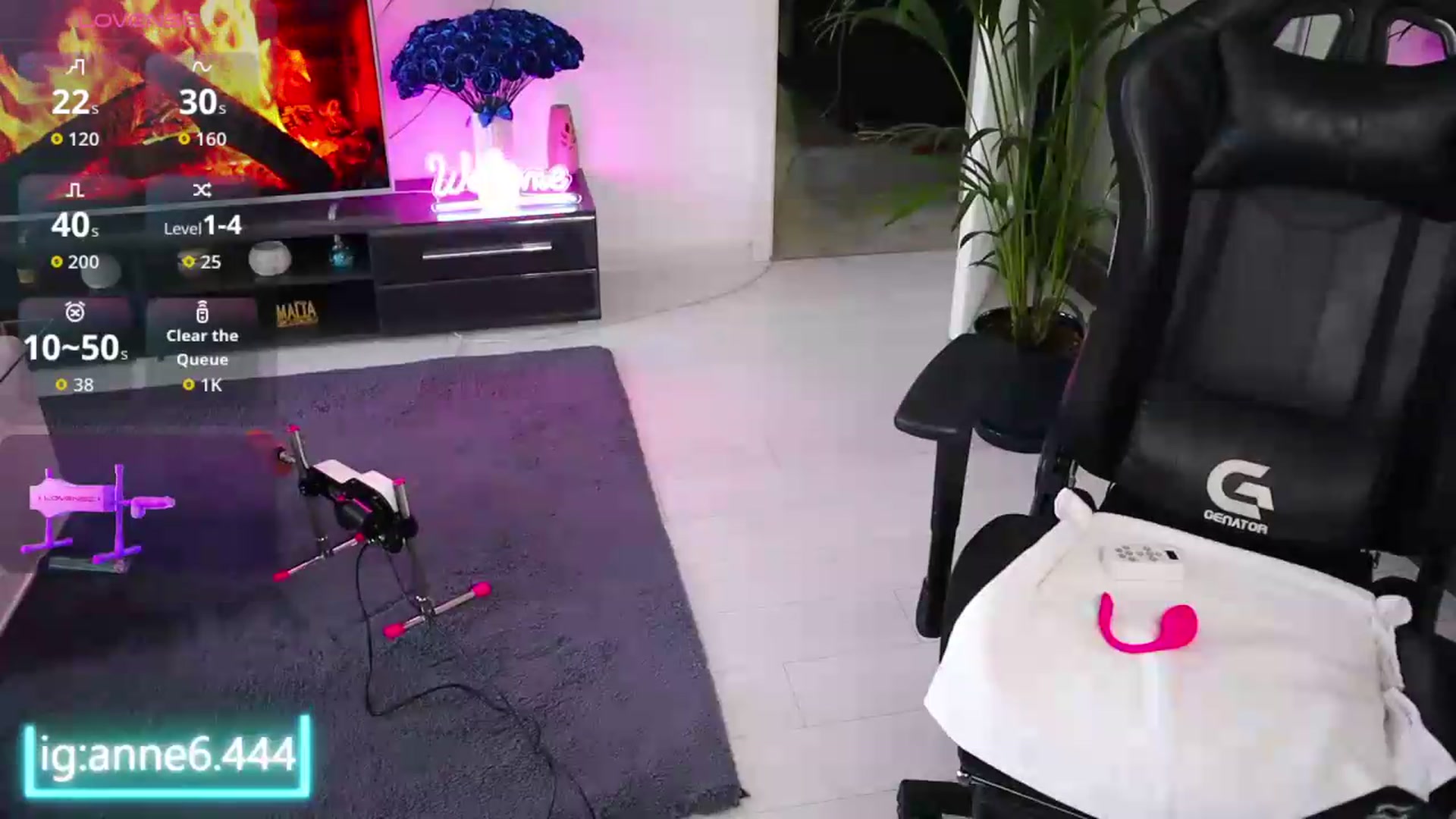 Gallery image thumbnail from AlexiaZya's myfreecams stream on, 07/07/2026, 11:34 image 12 of 20