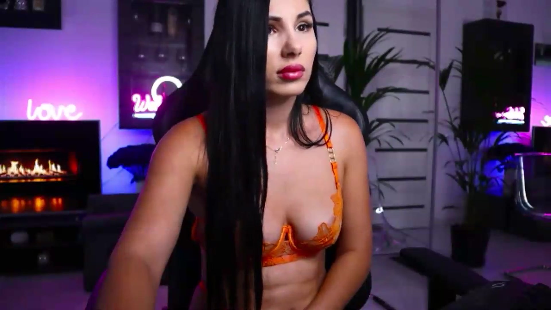 Gallery image thumbnail from AlexiaZya's myfreecams stream on, 07/27/2026, 15:32 image 7 of 20