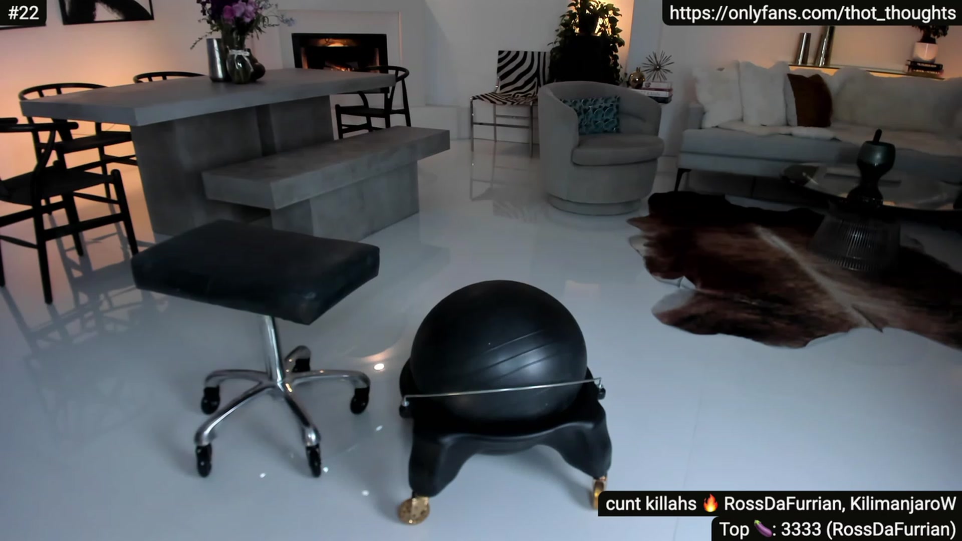 Gallery image thumbnail from Alexis's myfreecams stream on, 11/17/2022, 10:50 image 5 of 20