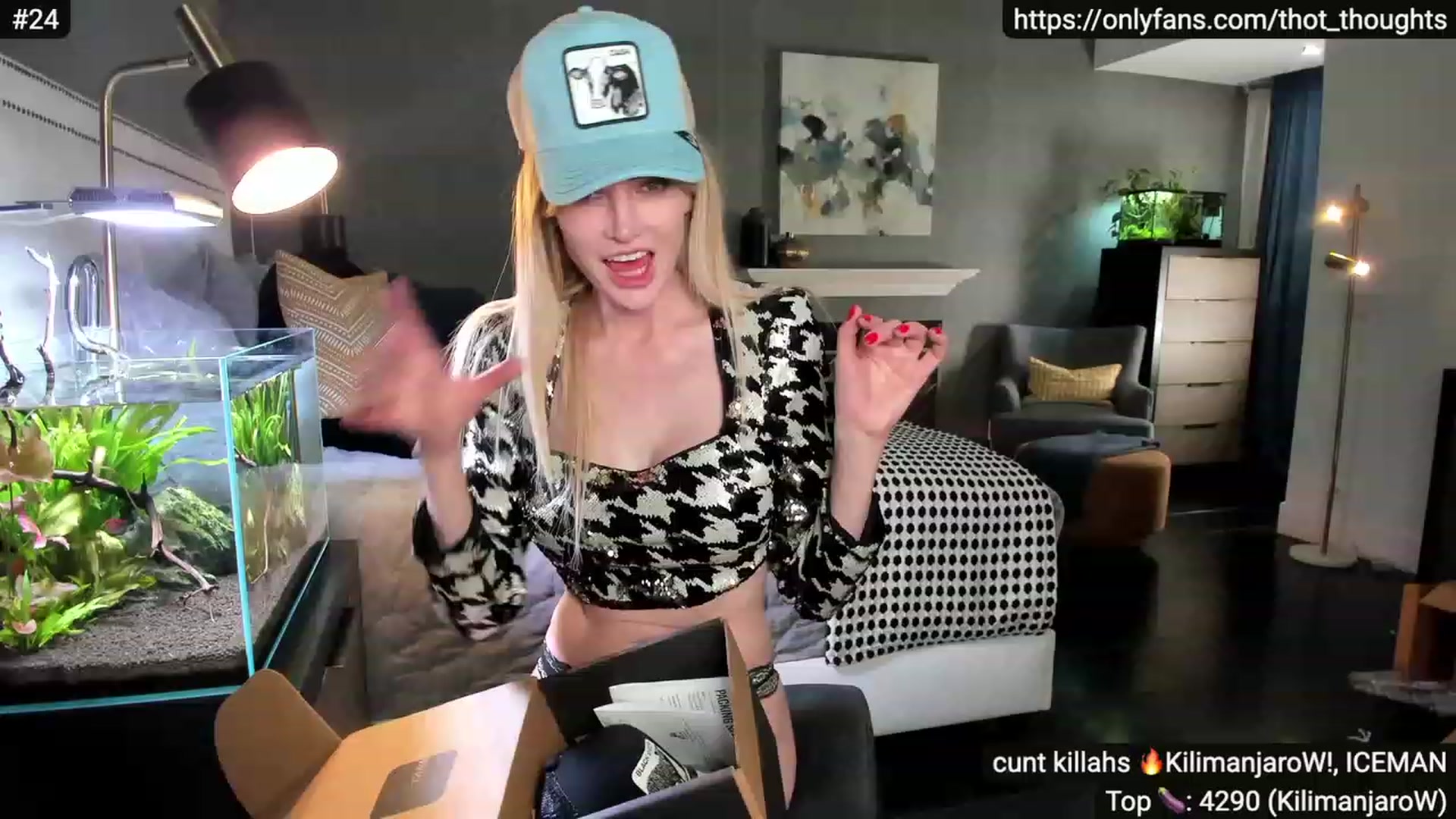 Gallery image thumbnail from Alexis's myfreecams stream on, 11/24/2022, 09:46 image 13 of 20