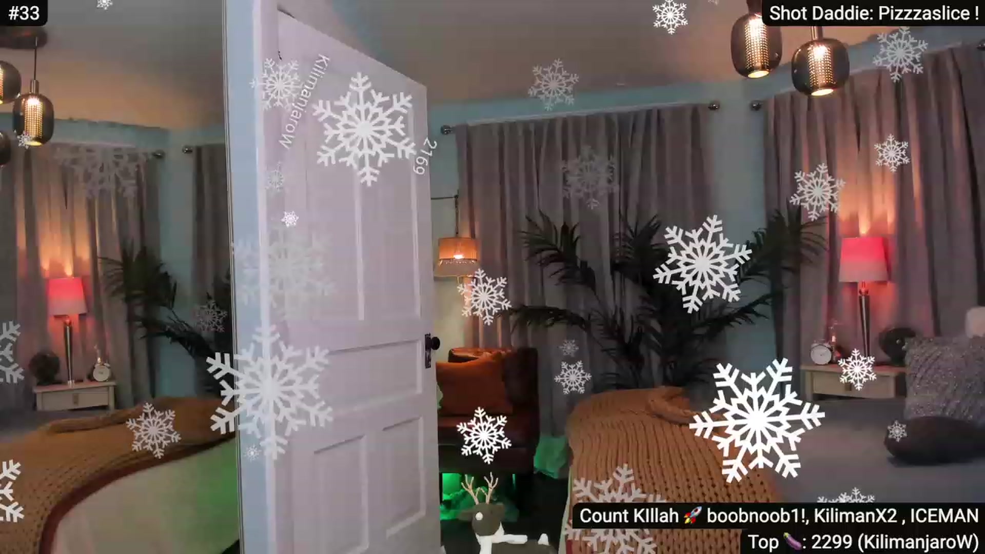 Gallery image thumbnail from Alexis's myfreecams stream on, 12/25/2022, 10:26 image 15 of 20