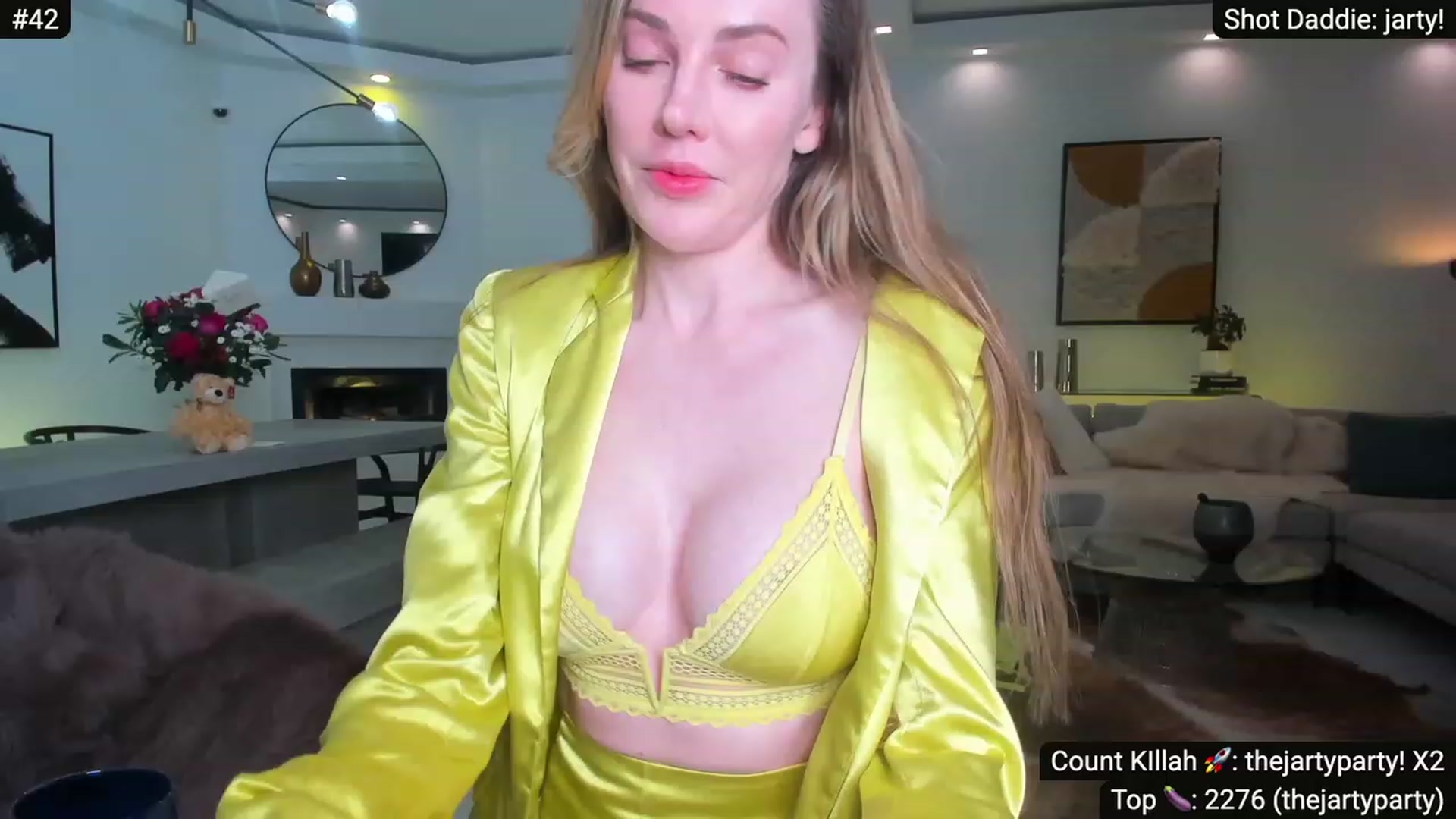 Gallery image thumbnail from Alexis's myfreecams stream on, 02/12/2023, 08:38 image 6 of 20