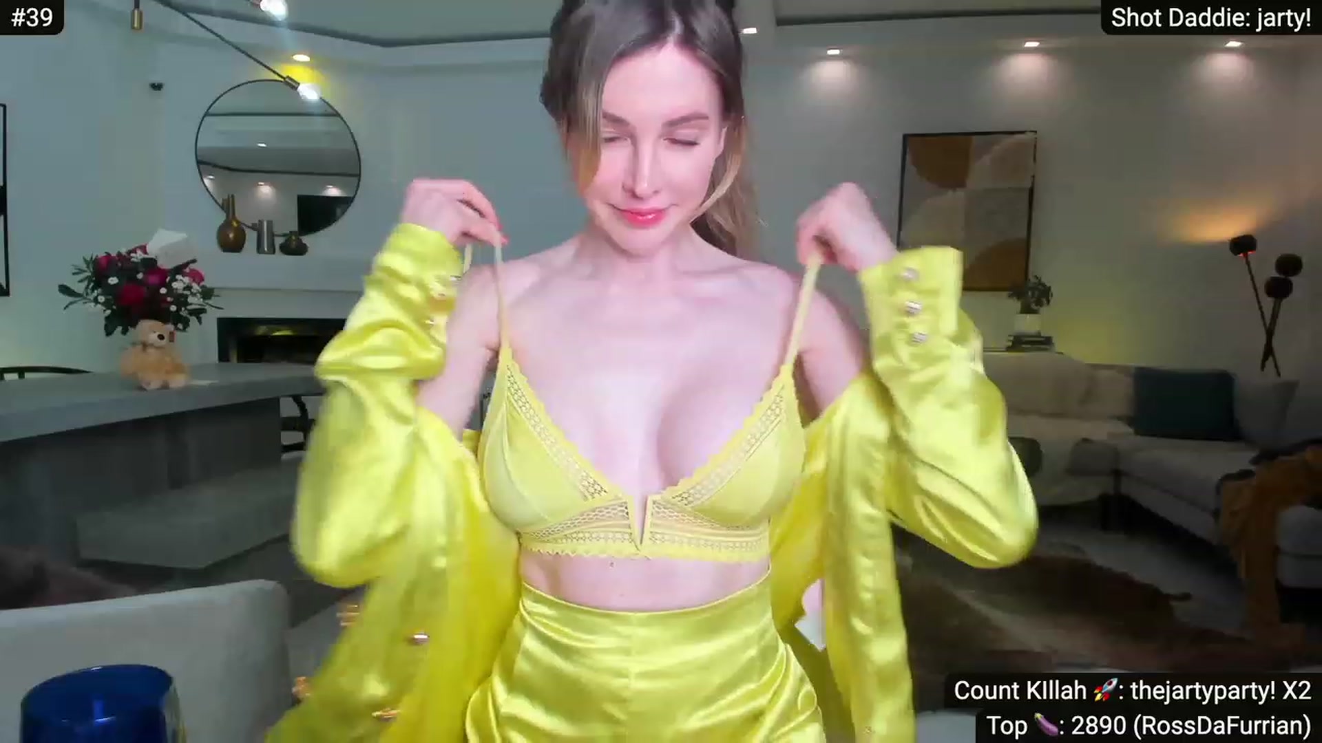 Gallery image thumbnail from Alexis's myfreecams stream on, 02/12/2023, 09:03 image 13 of 20