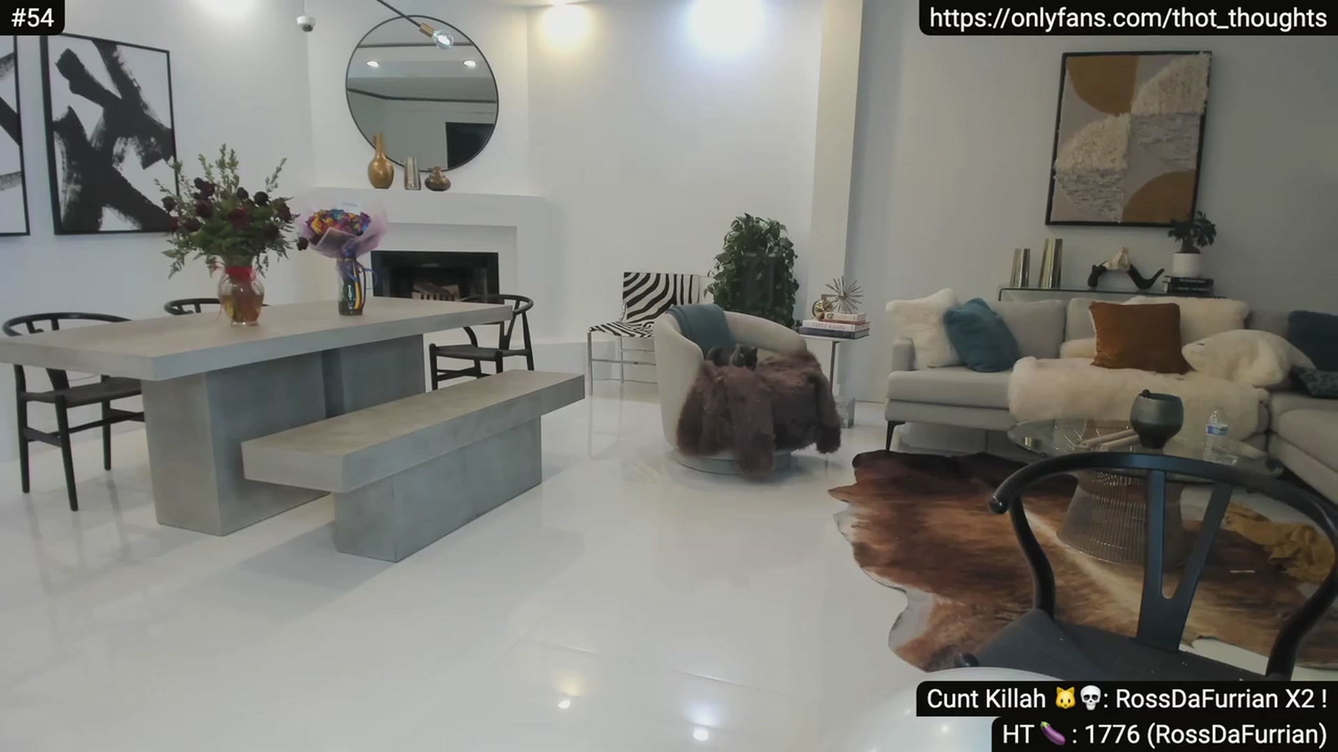 Gallery image thumbnail from Alexis's myfreecams stream on, 04/22/2023, 07:54 image 8 of 20