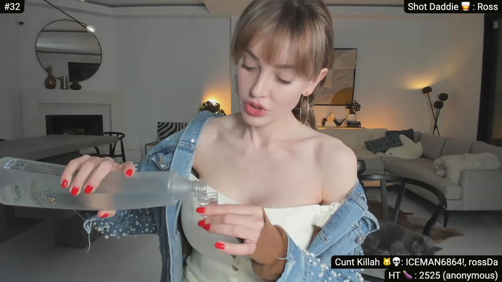 Gallery image thumbnail from Alexis's myfreecams stream on, 04/29/2023, 09:11 image 1 of 20
