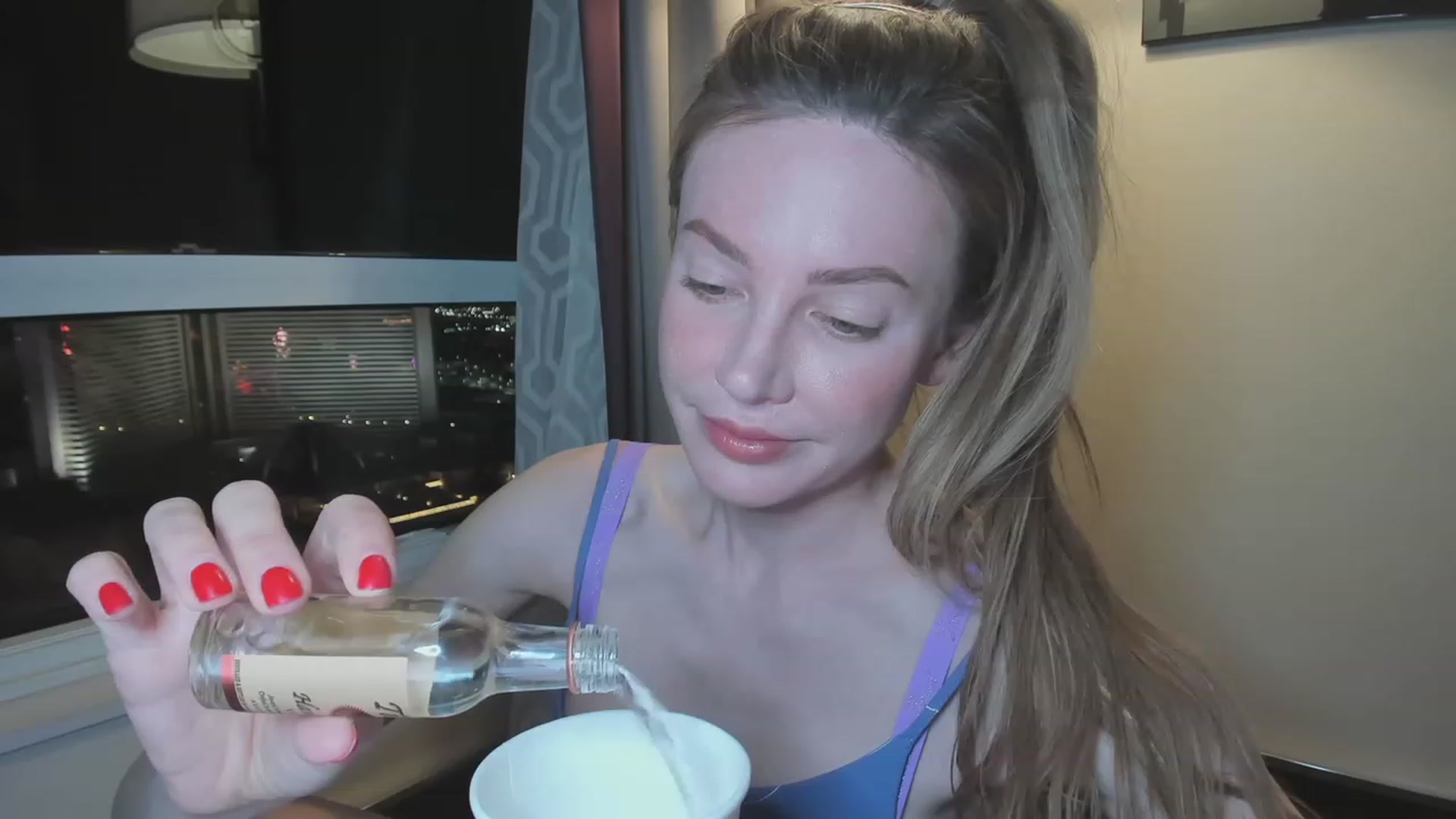 Gallery image thumbnail from Alexis's myfreecams stream on, 05/23/2023, 09:02 image 3 of 20