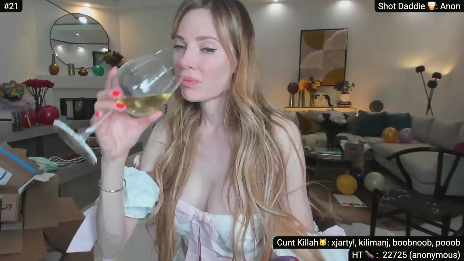 Gallery image thumbnail from Alexis's myfreecams stream on, 07/29/2023, 09:58 image 15 of 20