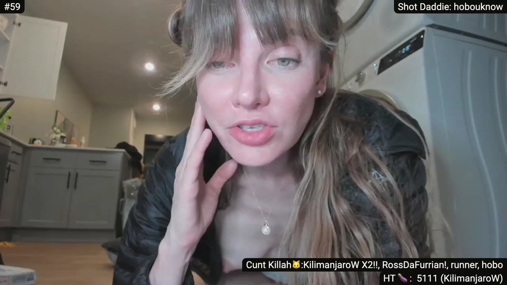 Gallery image thumbnail from Alexis's myfreecams stream on, 11/18/2023, 08:49 image 6 of 20