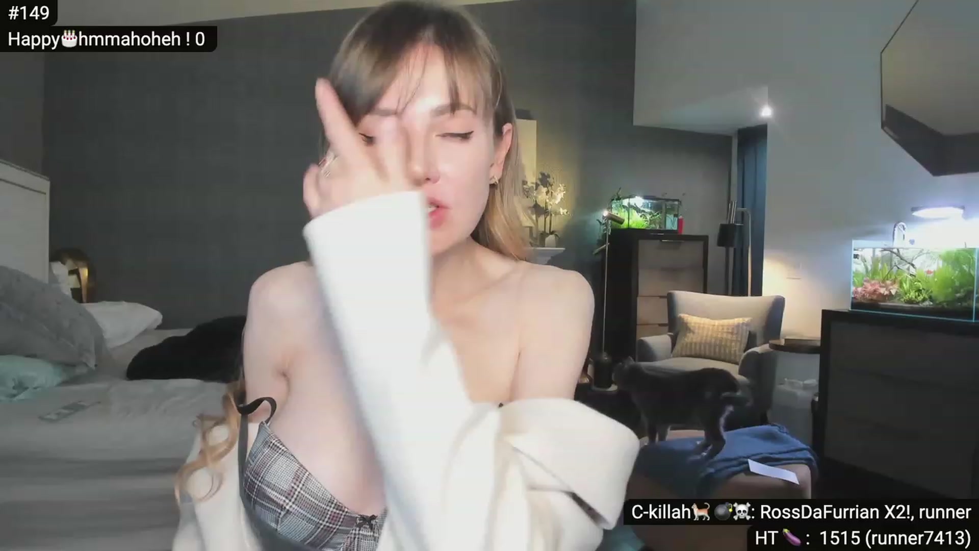Gallery image thumbnail from Alexis's myfreecams stream on, 01/20/2024, 10:07 image 1 of 20