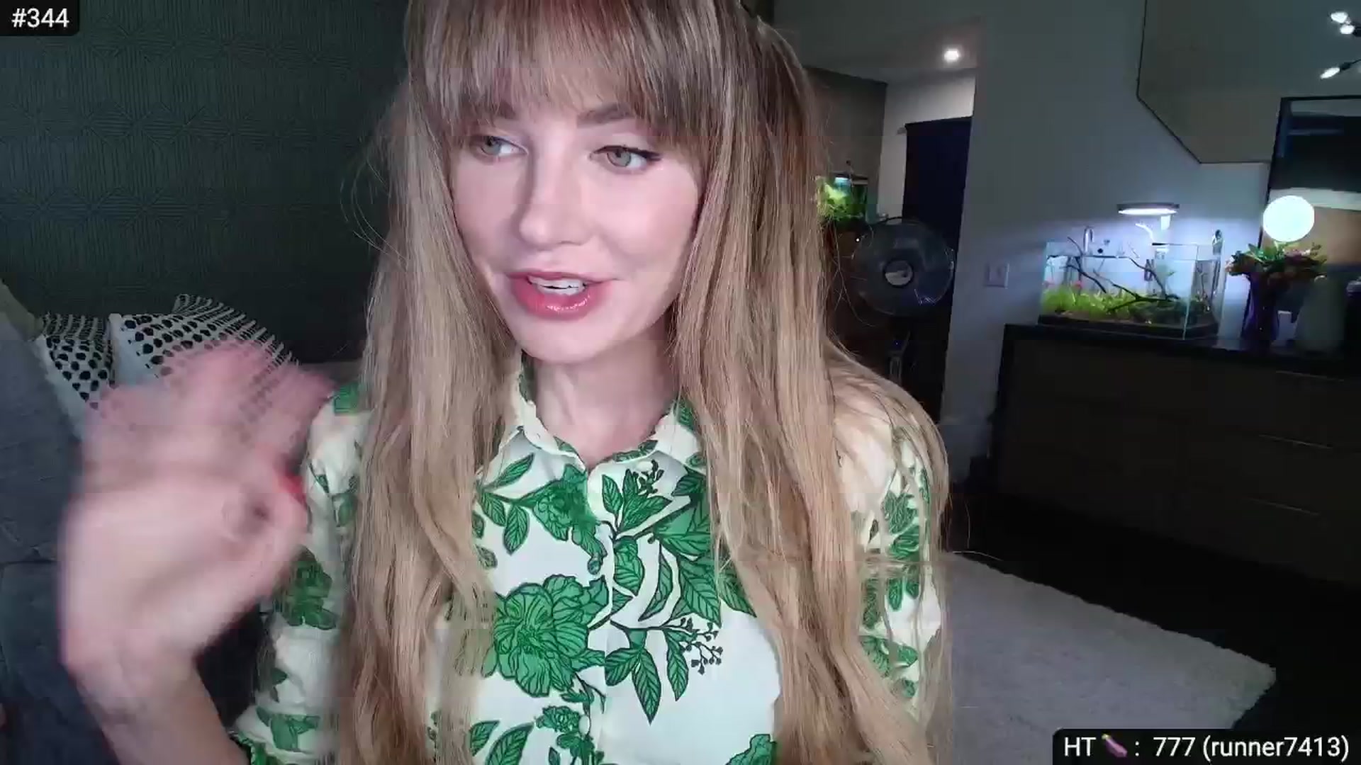 Gallery image thumbnail from Alexis's myfreecams stream on, 08/25/2024, 07:49 image 3 of 20