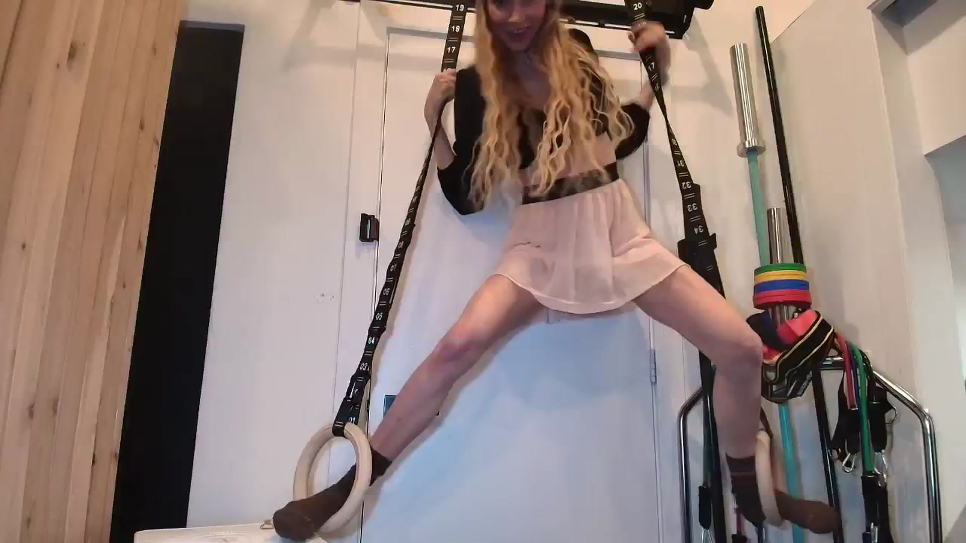 Gallery image thumbnail from Alexis's myfreecams stream on, 11/11/2024, 08:24 image 19 of 20