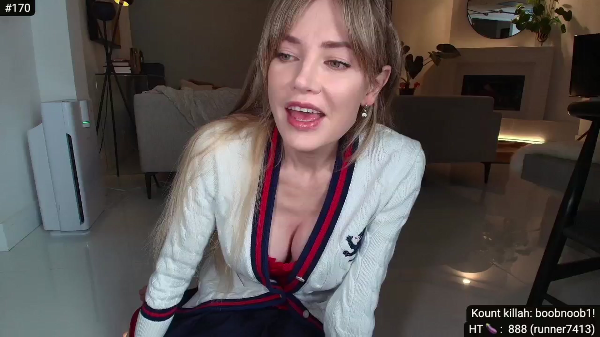 Gallery image thumbnail from Alexis's myfreecams stream on, 12/15/2024, 10:18 image 2 of 20