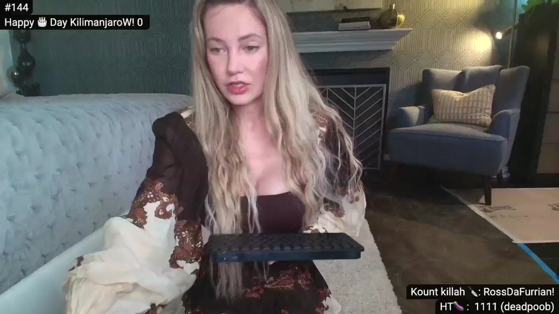 Gallery image thumbnail from Alexis's myfreecams stream on, 01/18/2025, 07:30 image 3 of 20