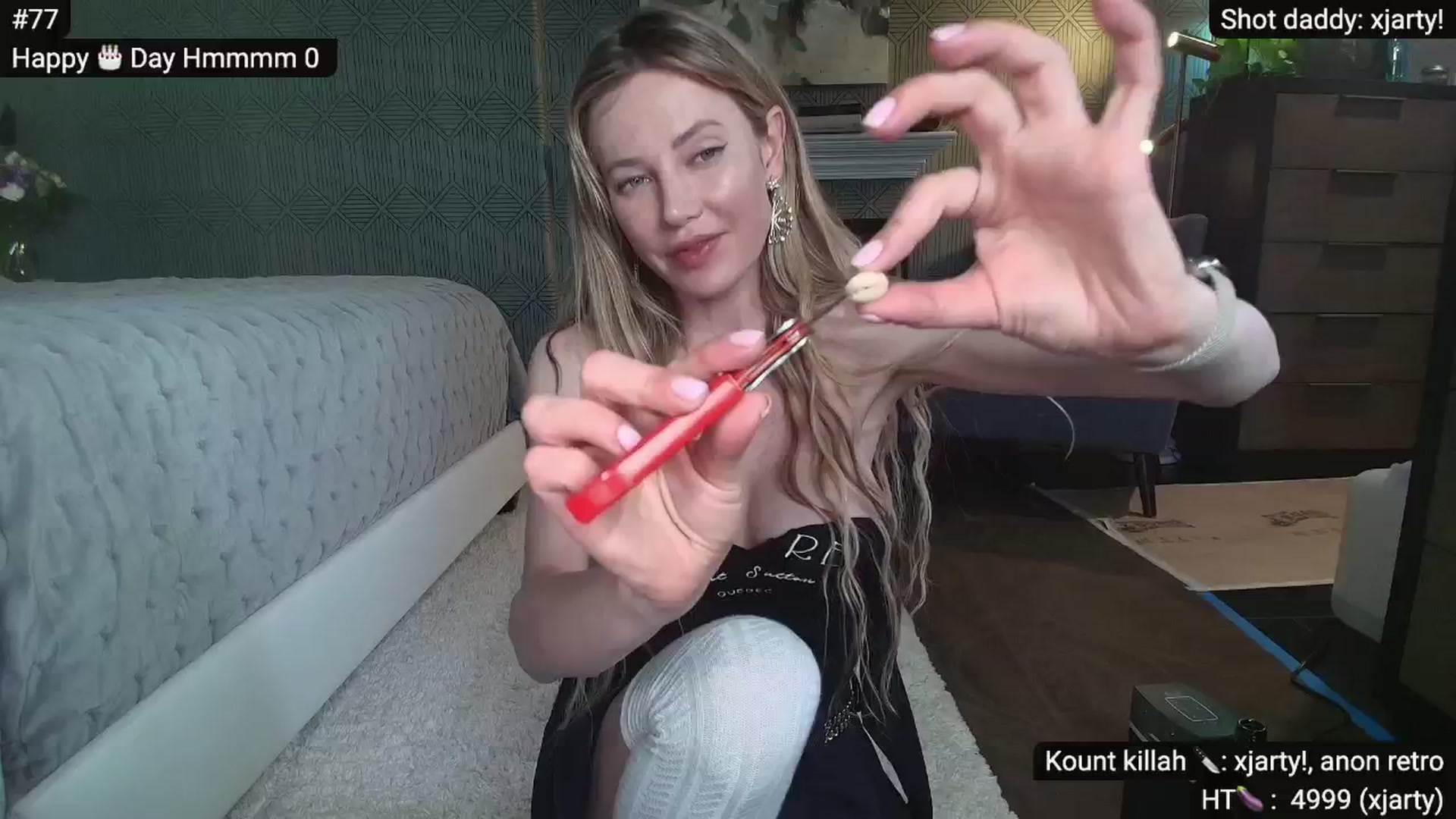 Gallery image thumbnail from Alexis's myfreecams stream on, 01/19/2025, 09:23 image 10 of 20