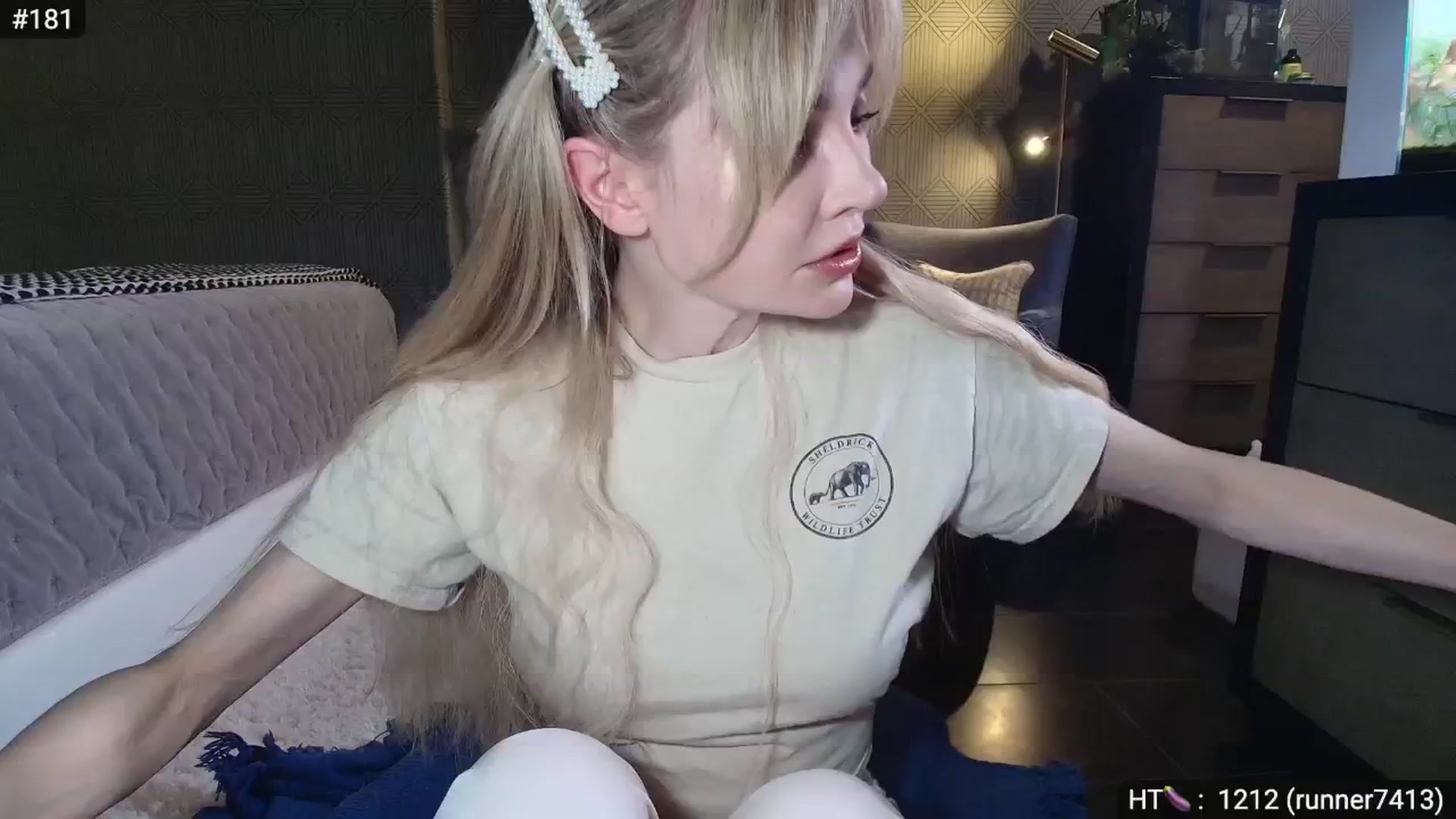 Gallery image thumbnail from Alexis's myfreecams stream on, 04/01/2025, 08:13 image 2 of 20
