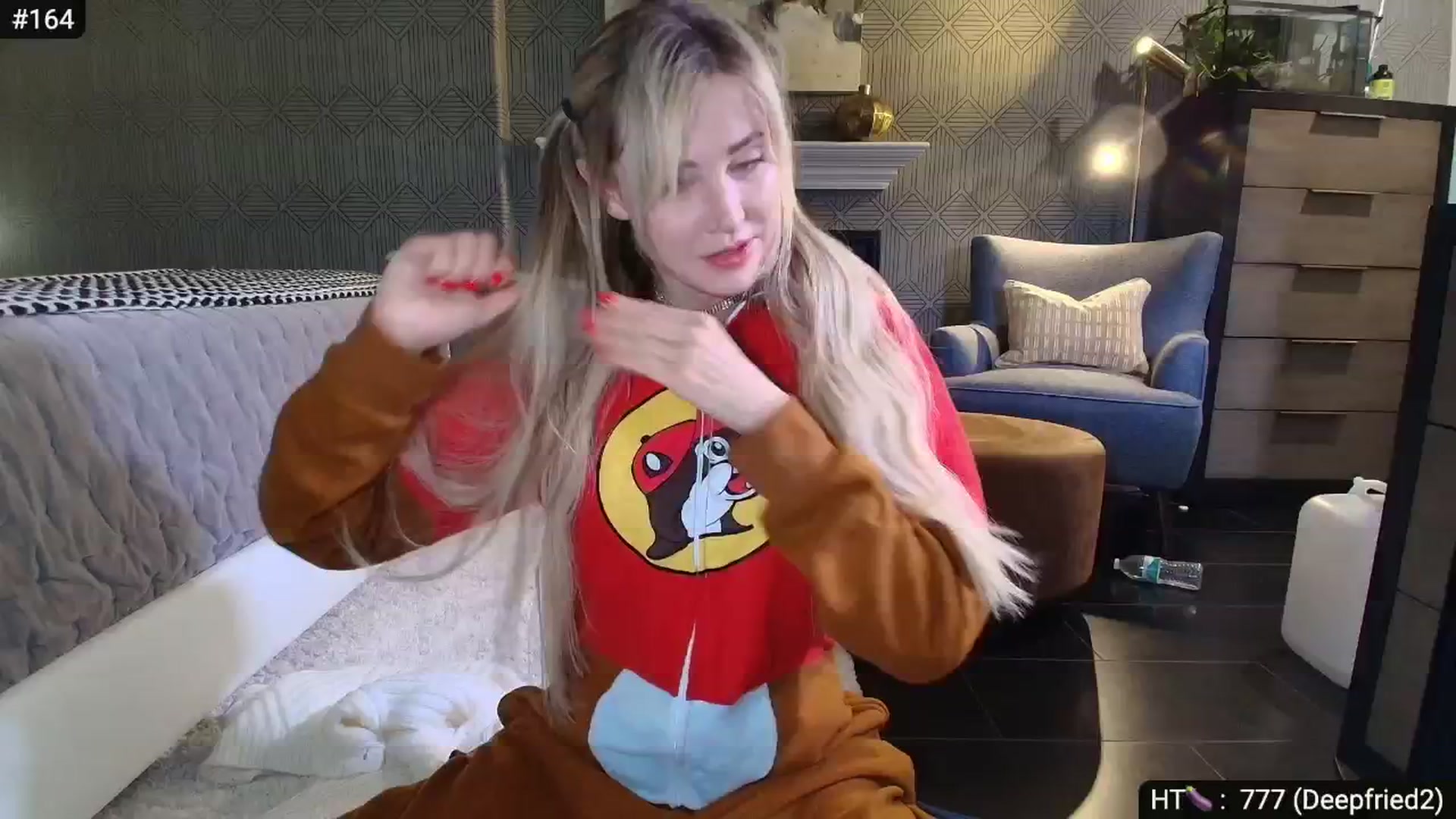 Gallery image thumbnail from Alexis's myfreecams stream on, 04/06/2025, 09:17 image 2 of 20
