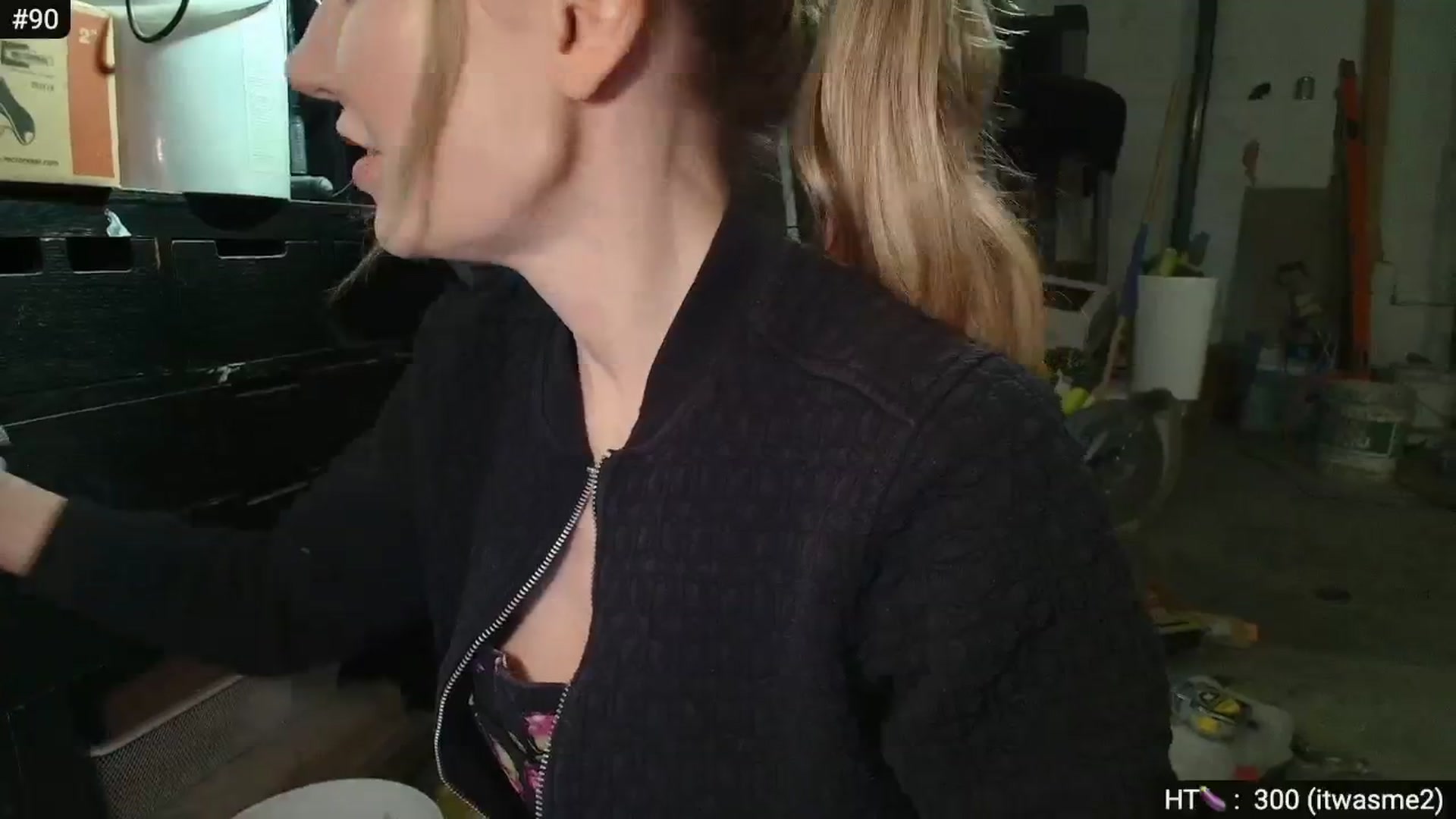 Gallery image thumbnail from Alexis's myfreecams stream on, 05/29/2025, 05:22 image 20 of 20