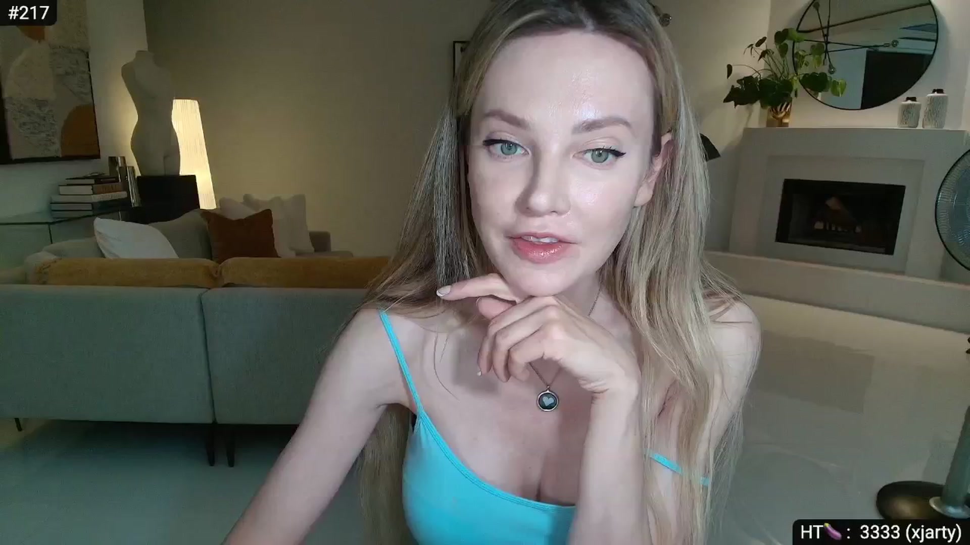 Gallery image thumbnail from Alexis's myfreecams stream on, 06/19/2025, 07:14 image 5 of 20