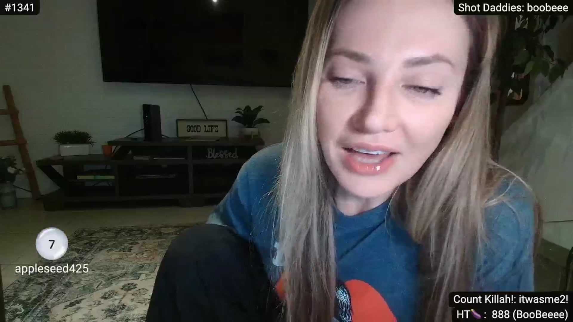 Gallery image thumbnail from Alexis's myfreecams stream on, 10/12/2025, 08:00 image 6 of 20