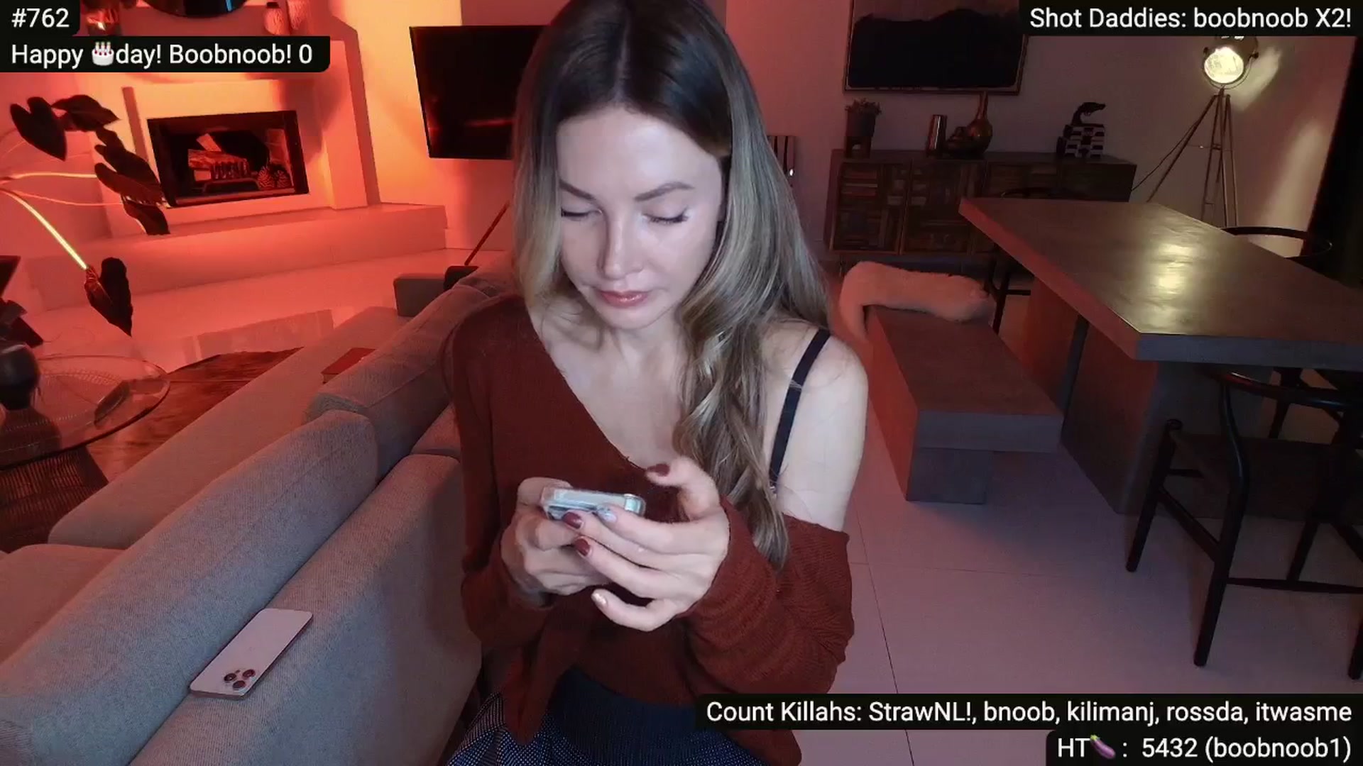 Gallery image thumbnail from Alexis's myfreecams stream on, 10/18/2025, 06:00 image 4 of 20