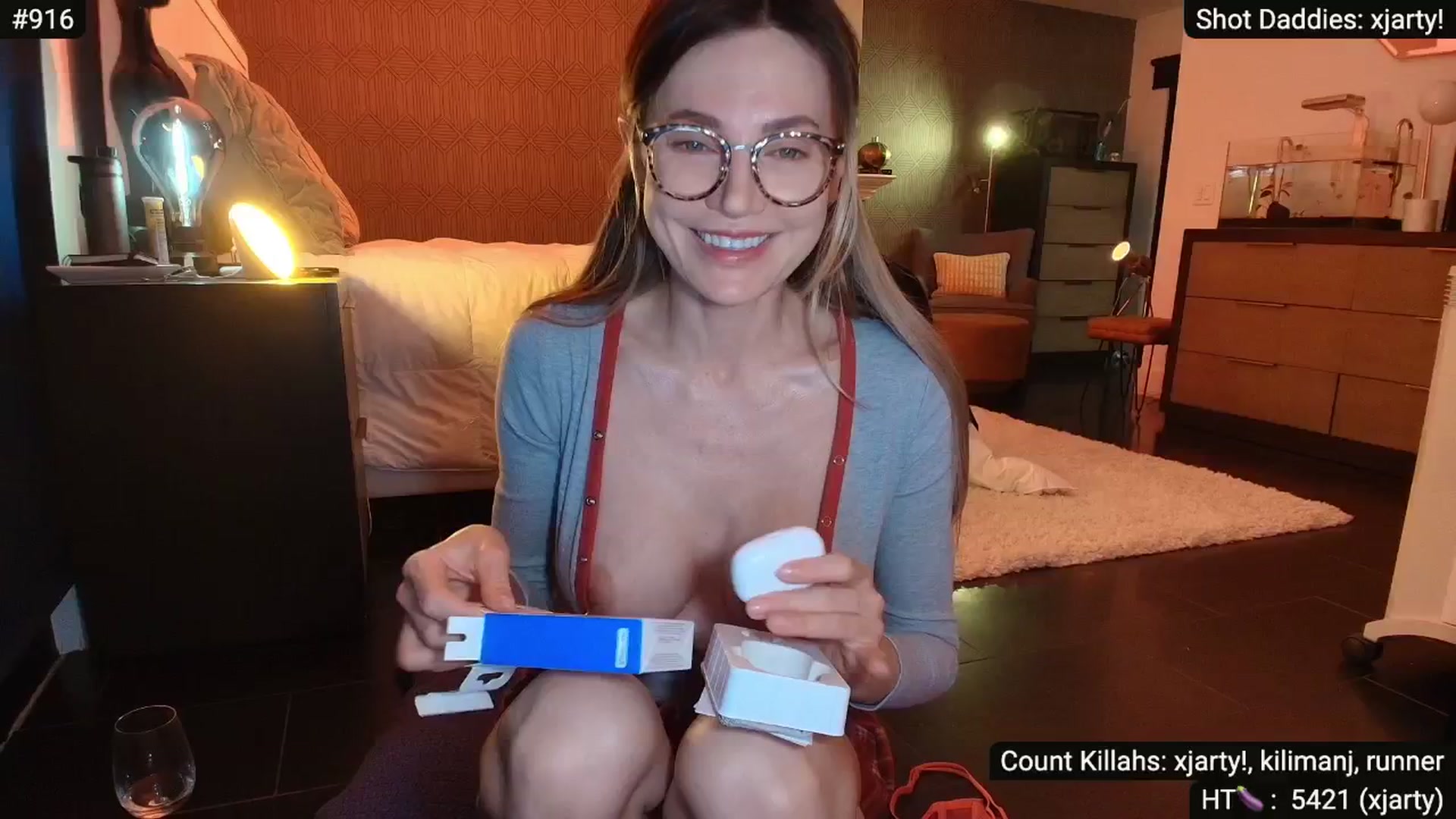 Gallery image thumbnail from Alexis's myfreecams stream on, 12/14/2025, 06:55 image 3 of 20