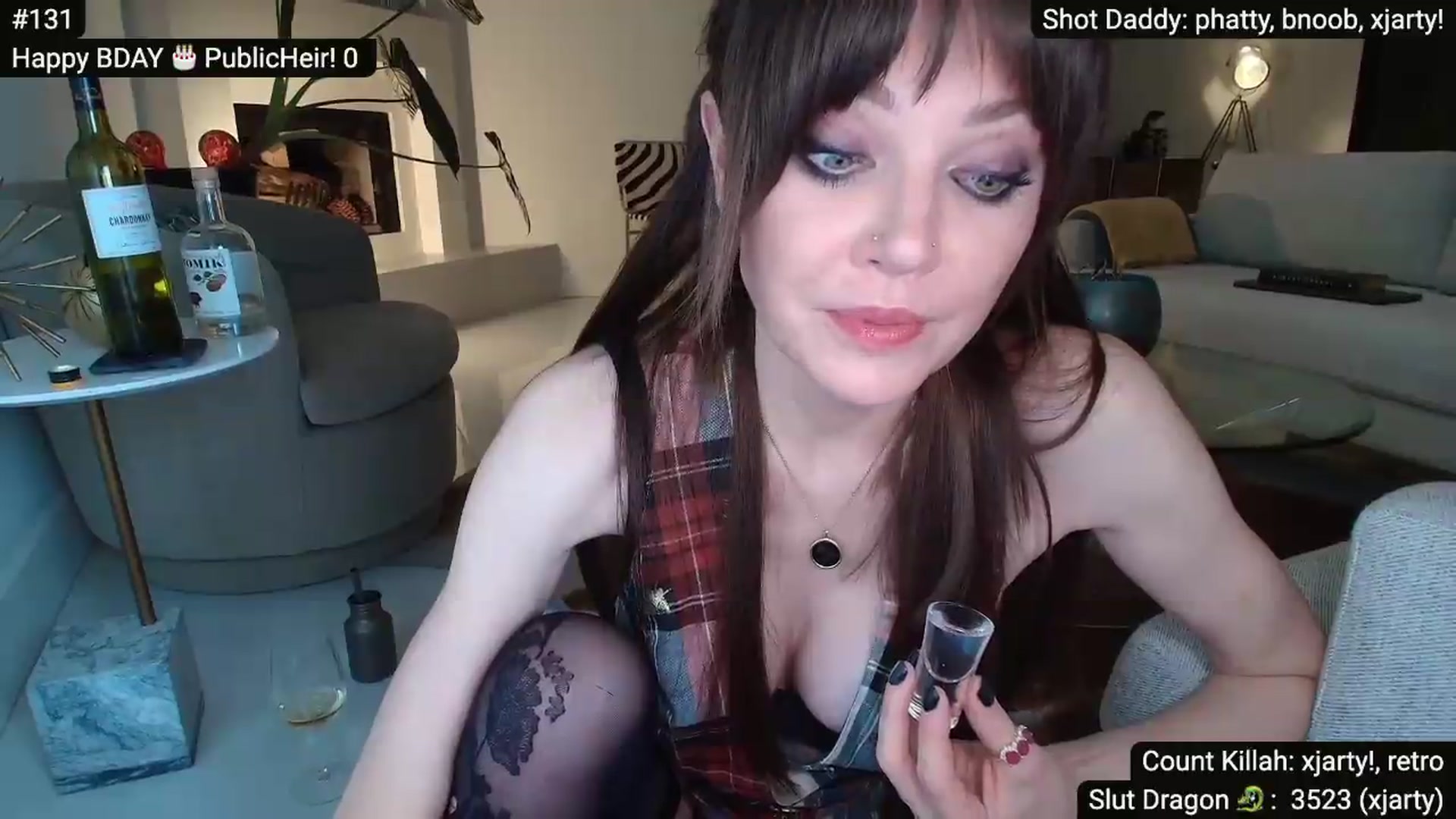 Gallery image thumbnail from Alexis's myfreecams stream on, 05/10/2026, 09:26 image 5 of 20
