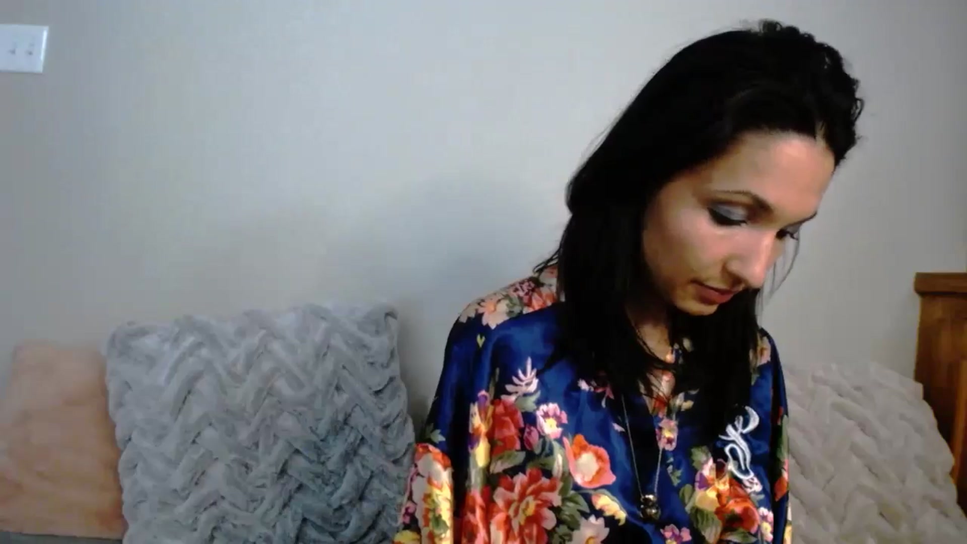 Gallery image thumbnail from AlexisAllen's myfreecams stream on, 06/17/2024, 07:03 image 6 of 20
