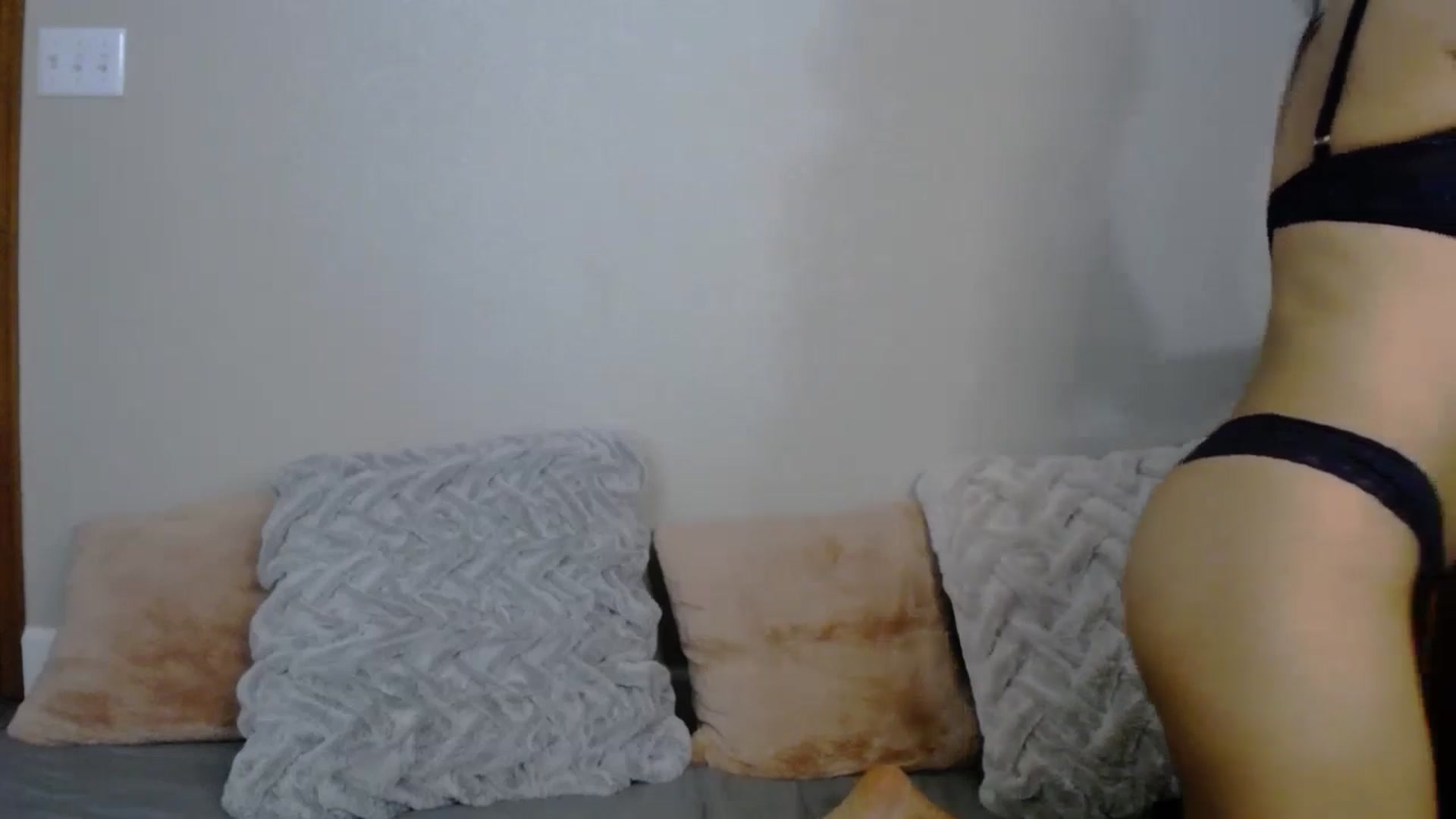 Gallery image thumbnail from AlexisAllen's myfreecams stream on, 06/21/2024, 06:43 image 8 of 20