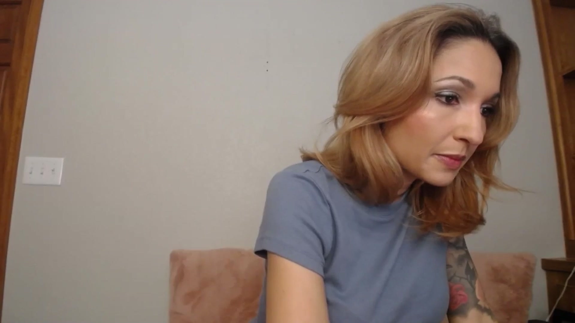 Gallery image thumbnail from AlexisAllen's myfreecams stream on, 06/24/2025, 20:58 image 9 of 20