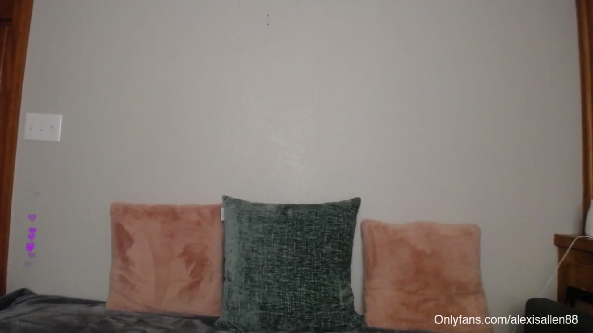 Gallery image thumbnail from AlexisAllen's myfreecams stream on, 07/23/2025, 21:13 image 14 of 20