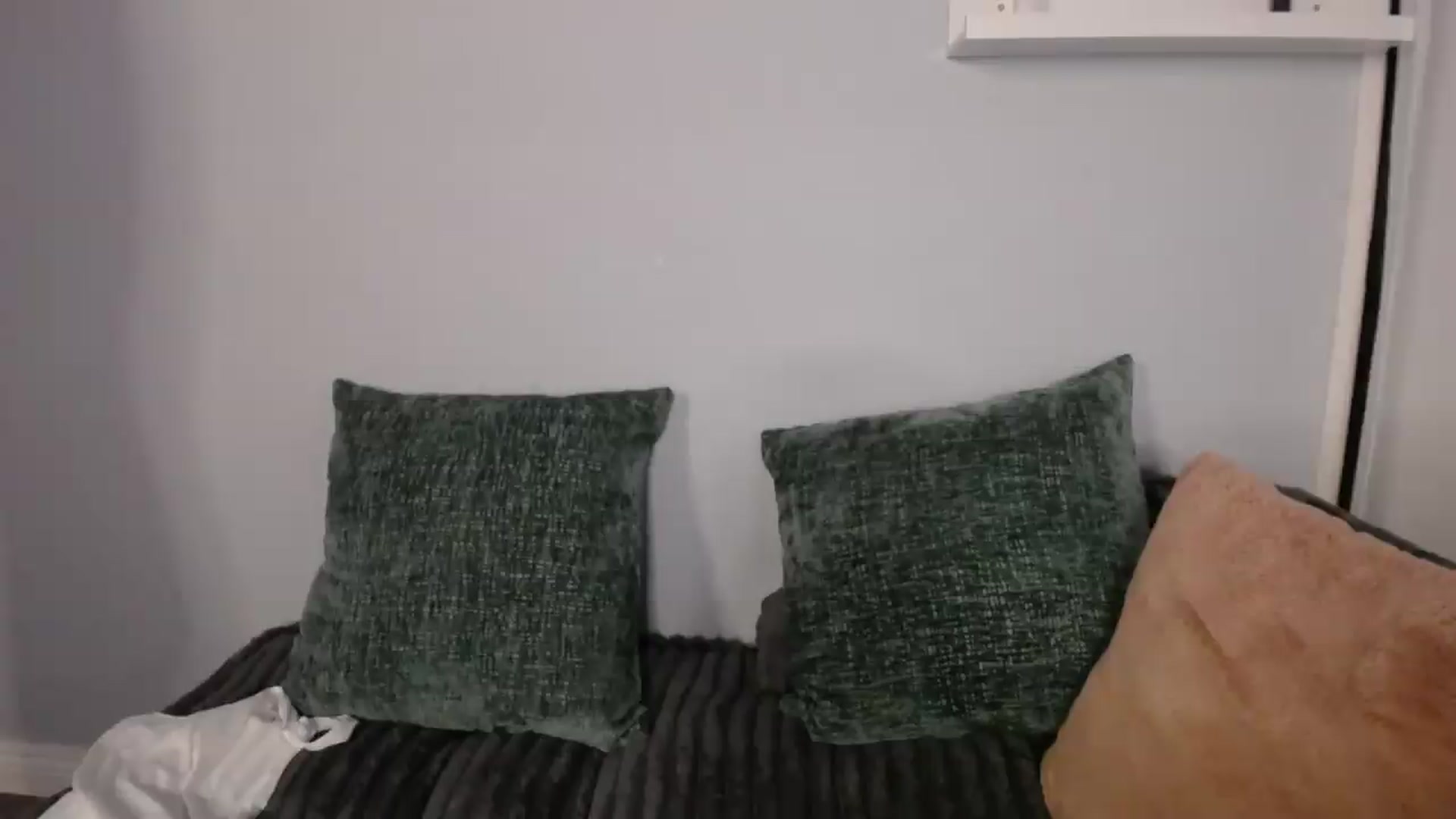Gallery image thumbnail from AlexisAllen's myfreecams stream on, 08/13/2026, 07:01 image 17 of 20