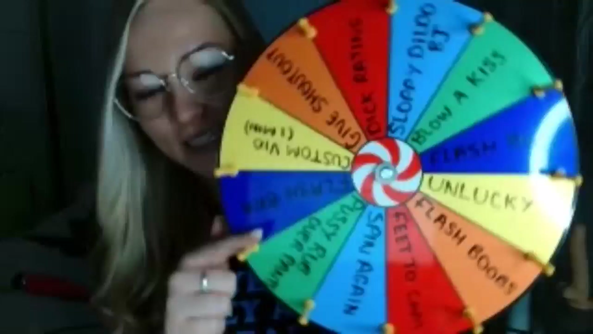 Gallery image thumbnail from AlexisBrookeX's myfreecams stream on, 11/25/2024, 17:30 image 17 of 20
