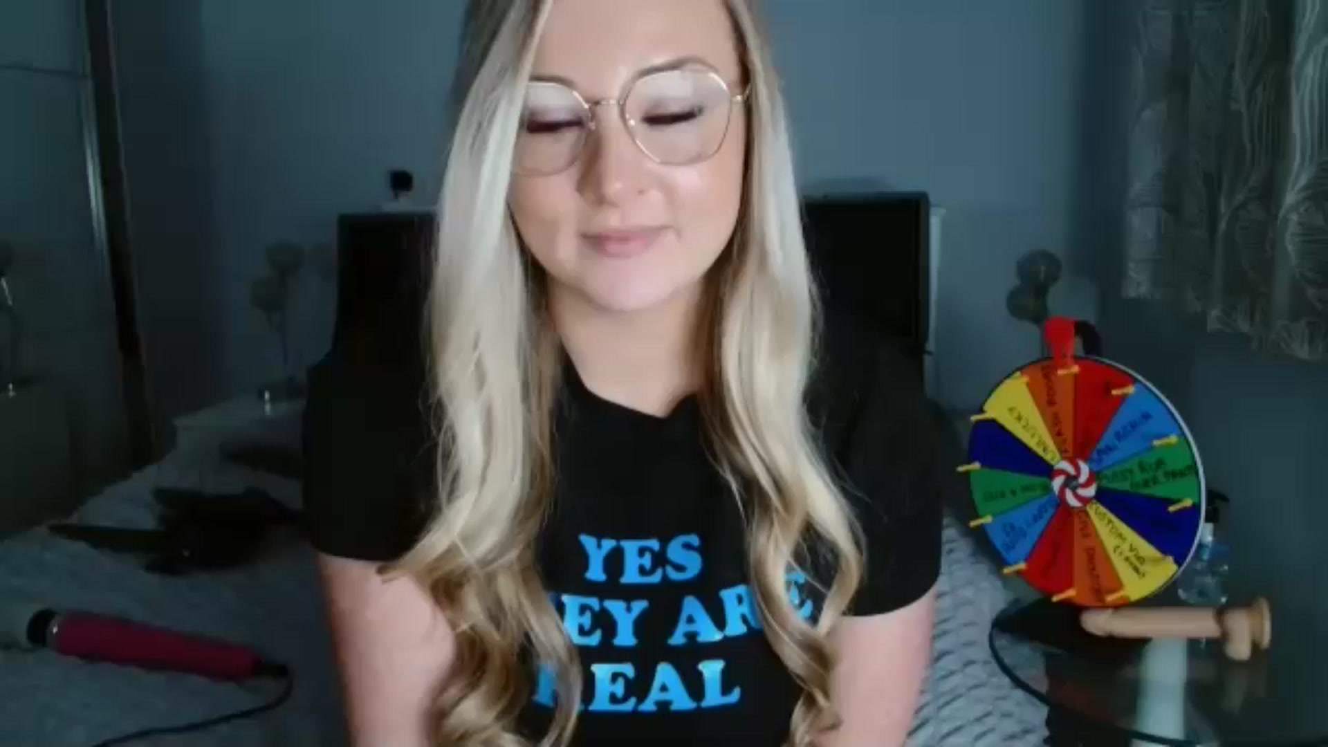 Gallery image thumbnail from AlexisBrookeX's myfreecams stream on, 11/25/2024, 17:30 image 13 of 20