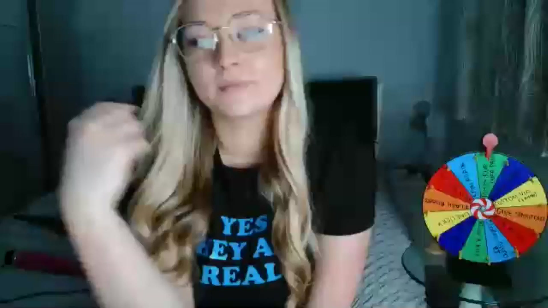 Gallery image thumbnail from AlexisBrookeX's myfreecams stream on, 11/25/2024, 17:56 image 15 of 20