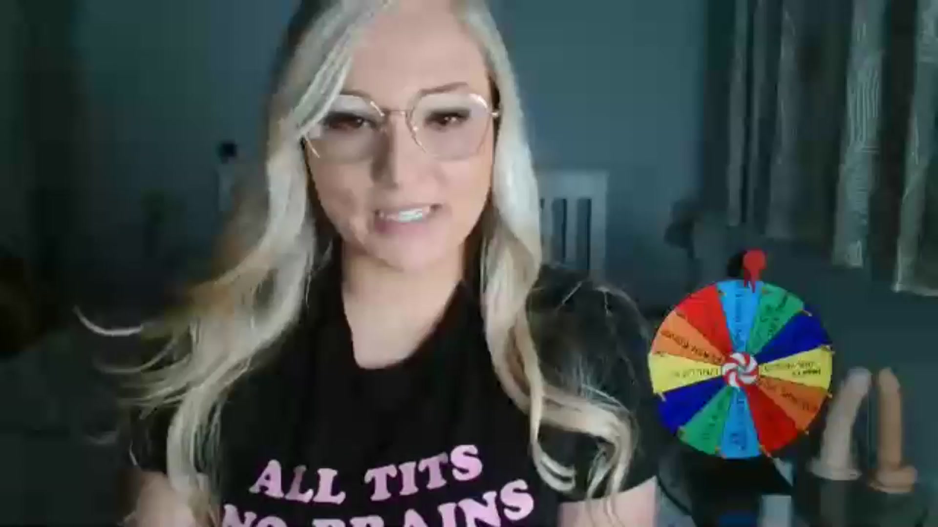 Gallery image thumbnail from AlexisBrookeX's myfreecams stream on, 11/26/2024, 19:20 image 12 of 20