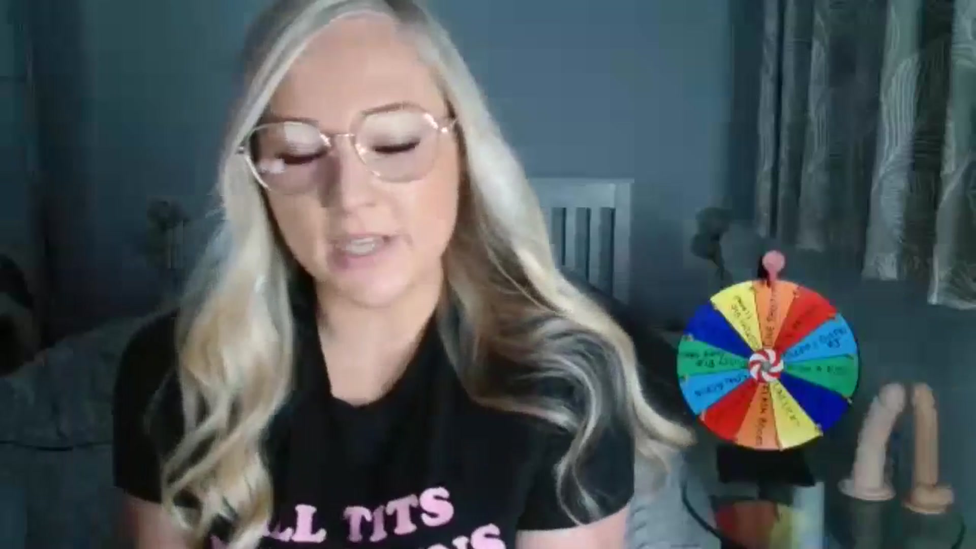 Gallery image thumbnail from AlexisBrookeX's myfreecams stream on, 11/26/2024, 19:20 image 7 of 20