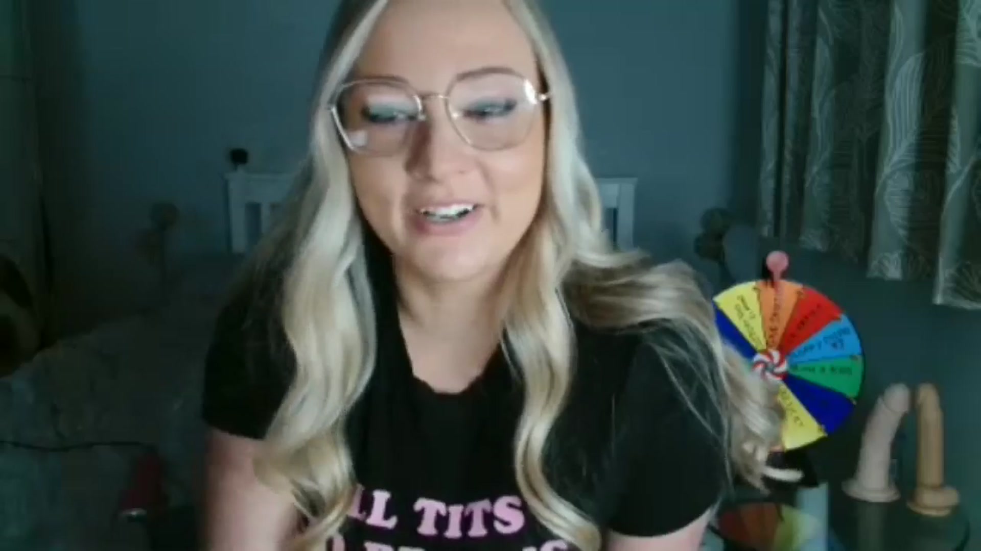 Gallery image thumbnail from AlexisBrookeX's myfreecams stream on, 11/26/2024, 19:20 image 4 of 20