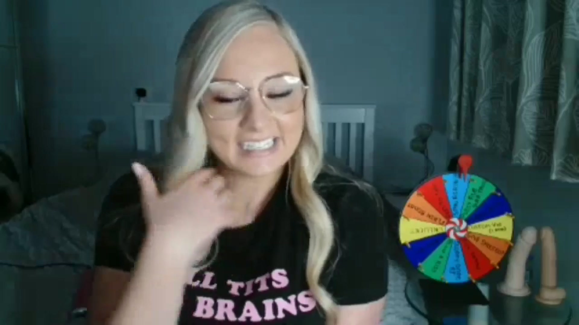 Gallery image thumbnail from AlexisBrookeX's myfreecams stream on, 11/26/2024, 19:20 image 13 of 20