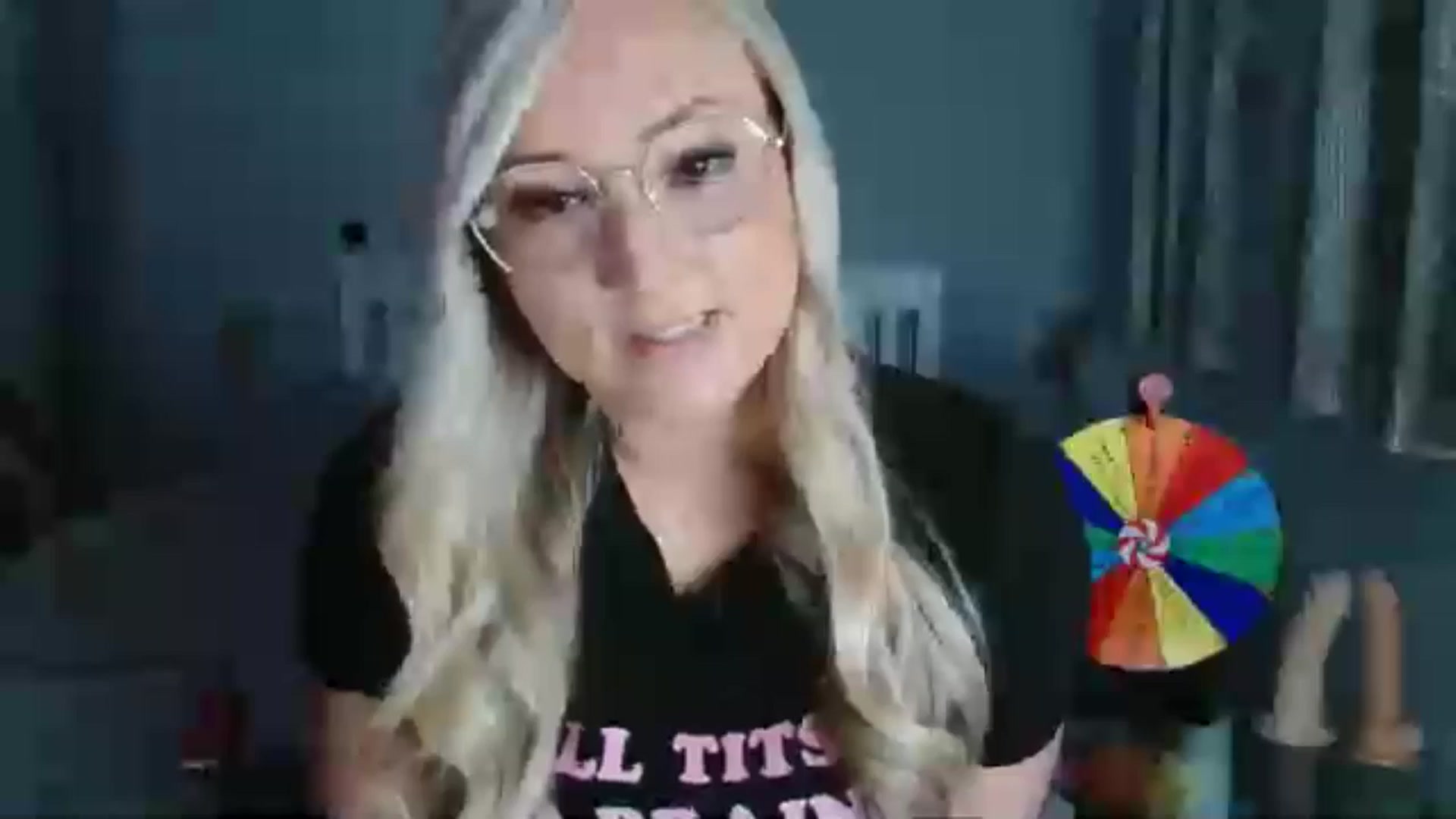Gallery image thumbnail from AlexisBrookeX's myfreecams stream on, 11/26/2024, 19:20 image 1 of 20