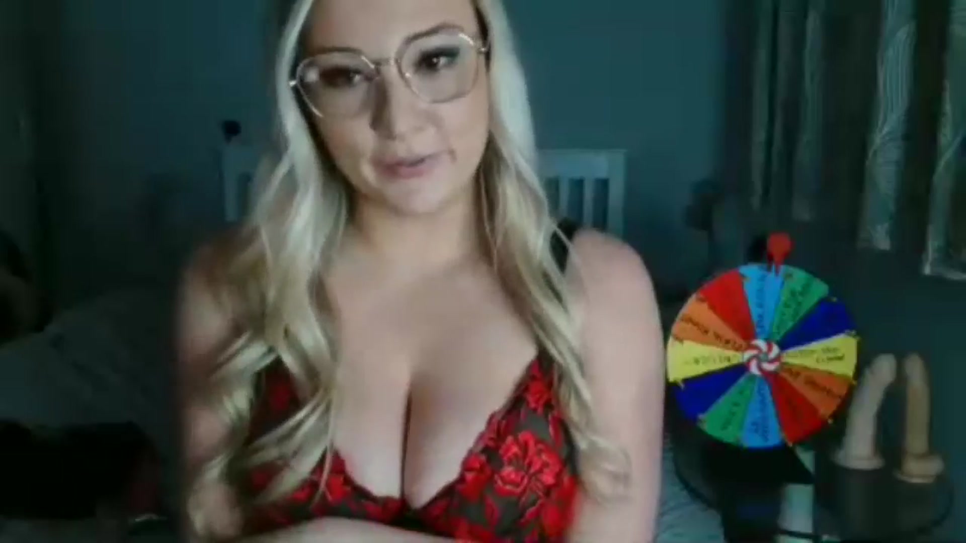 Gallery image thumbnail from AlexisBrookeX's myfreecams stream on, 11/26/2024, 19:41 image 11 of 20