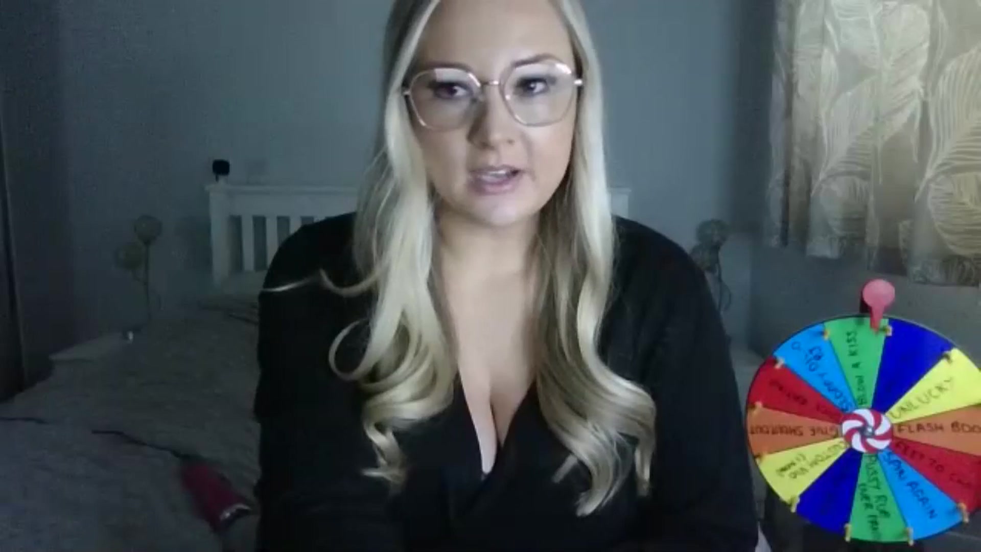 Gallery image thumbnail from AlexisBrookeX's myfreecams stream on, 11/27/2024, 11:29 image 20 of 20